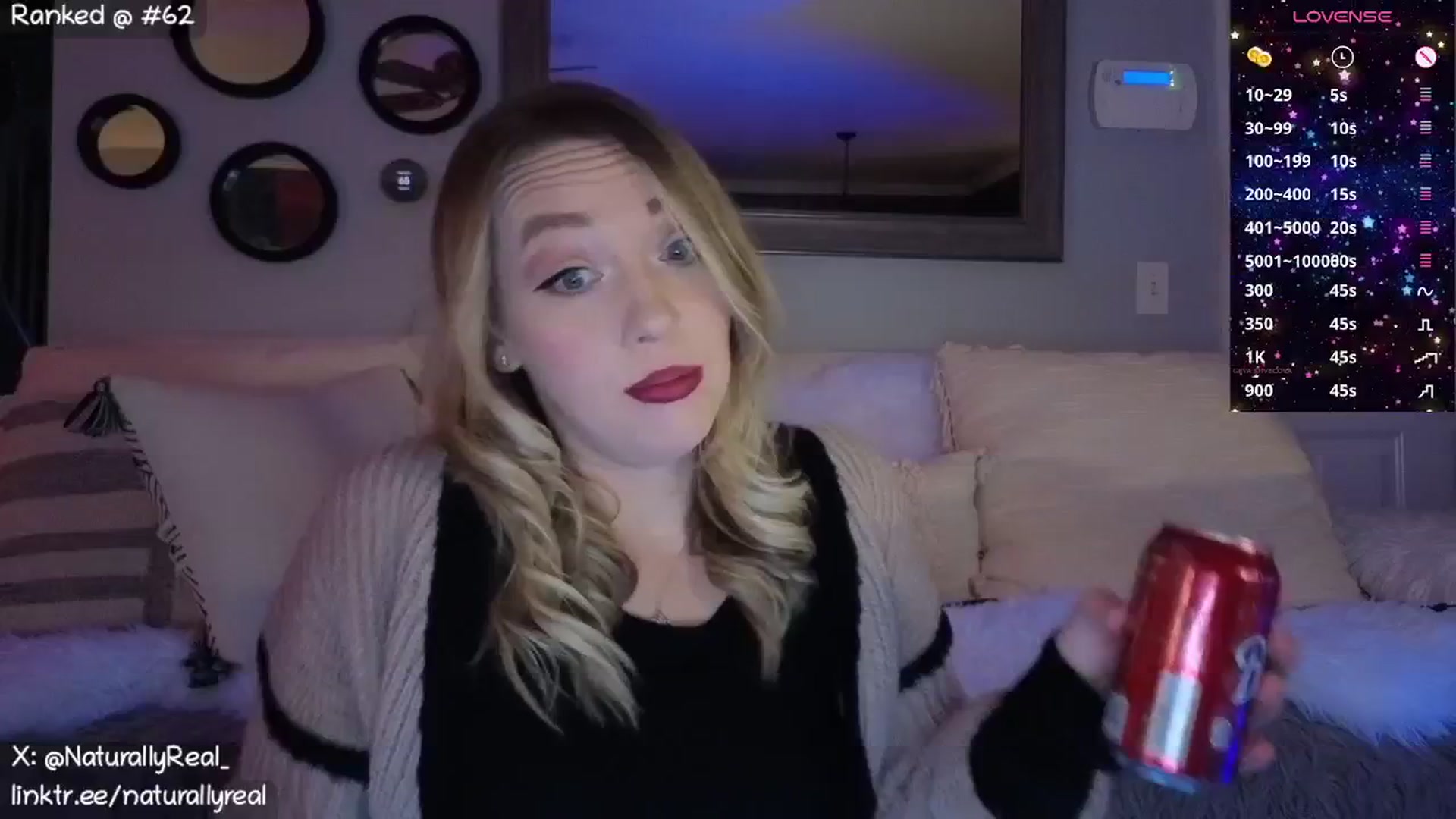 Gallery image thumbnail from NaturallyReal's myfreecams stream on, 12/30/2025, 05:09 image 5 of 20