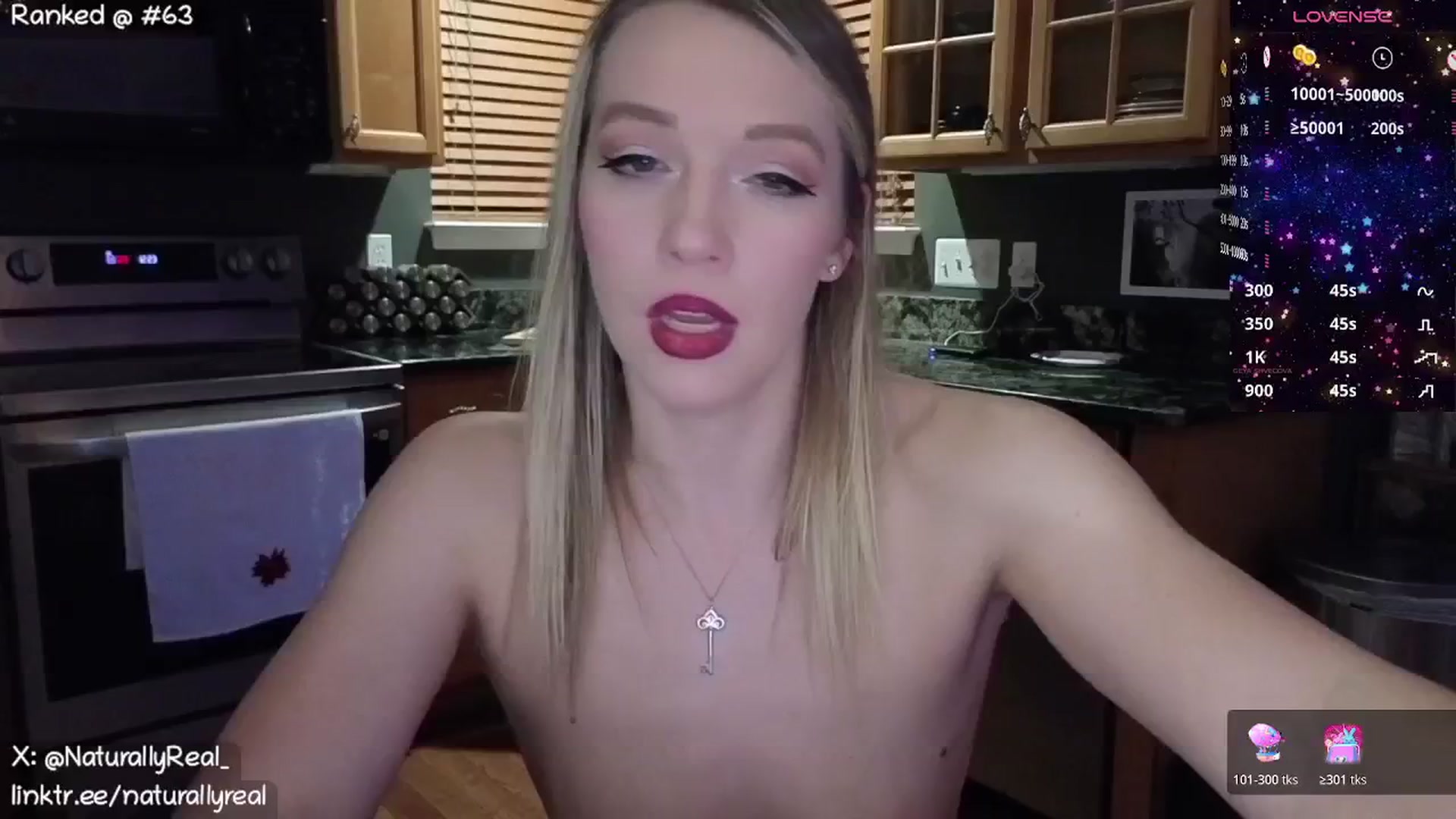 Gallery image thumbnail from NaturallyReal's myfreecams stream on, 12/31/2025, 06:44 image 11 of 20