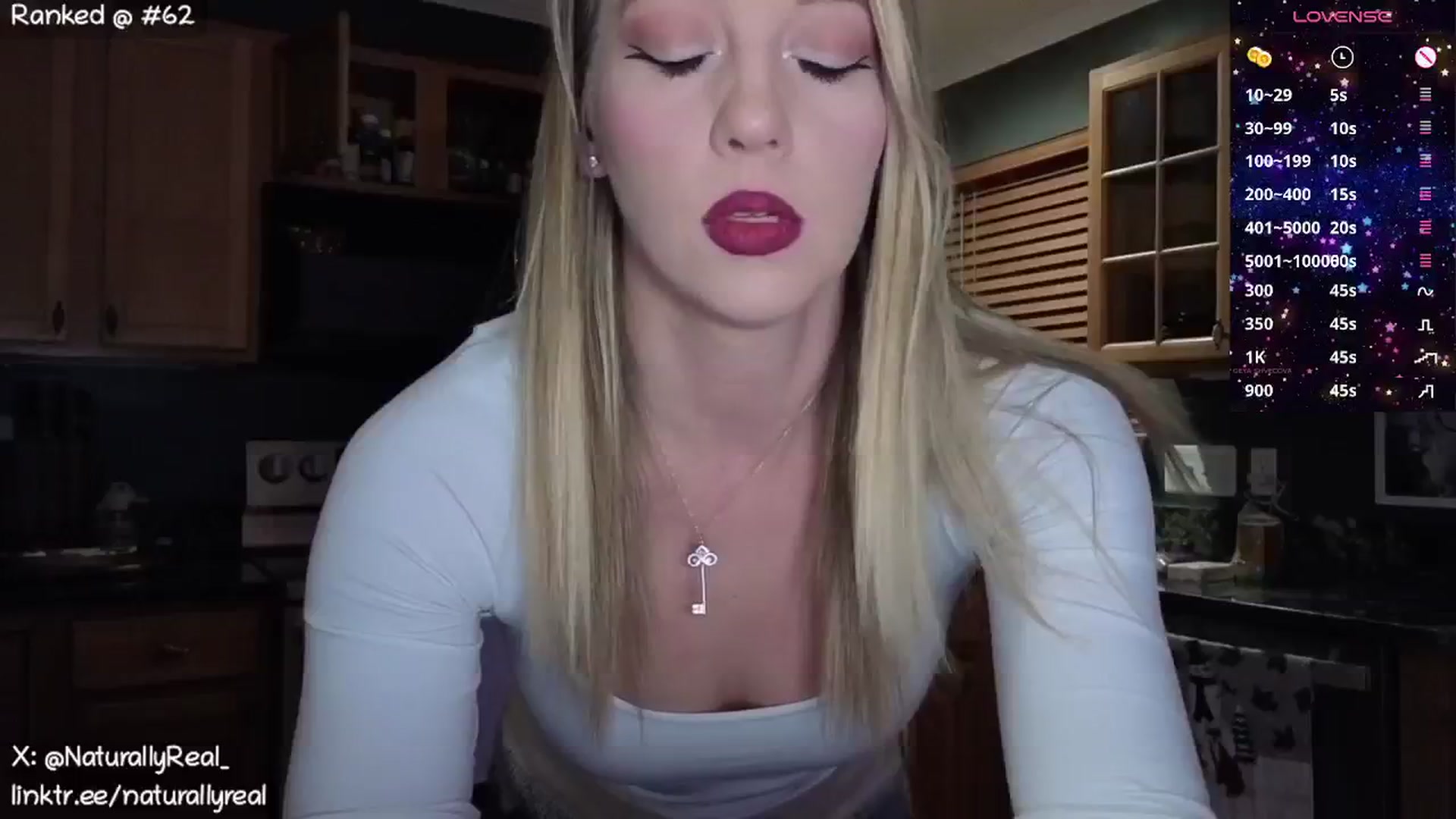 Gallery image thumbnail from NaturallyReal's myfreecams stream on, 12/31/2025, 06:44 image 1 of 20