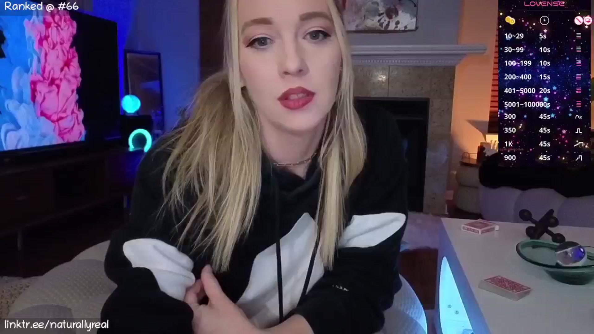 Gallery image thumbnail from NaturallyReal's myfreecams stream on, 02/26/2026, 06:05 image 2 of 20