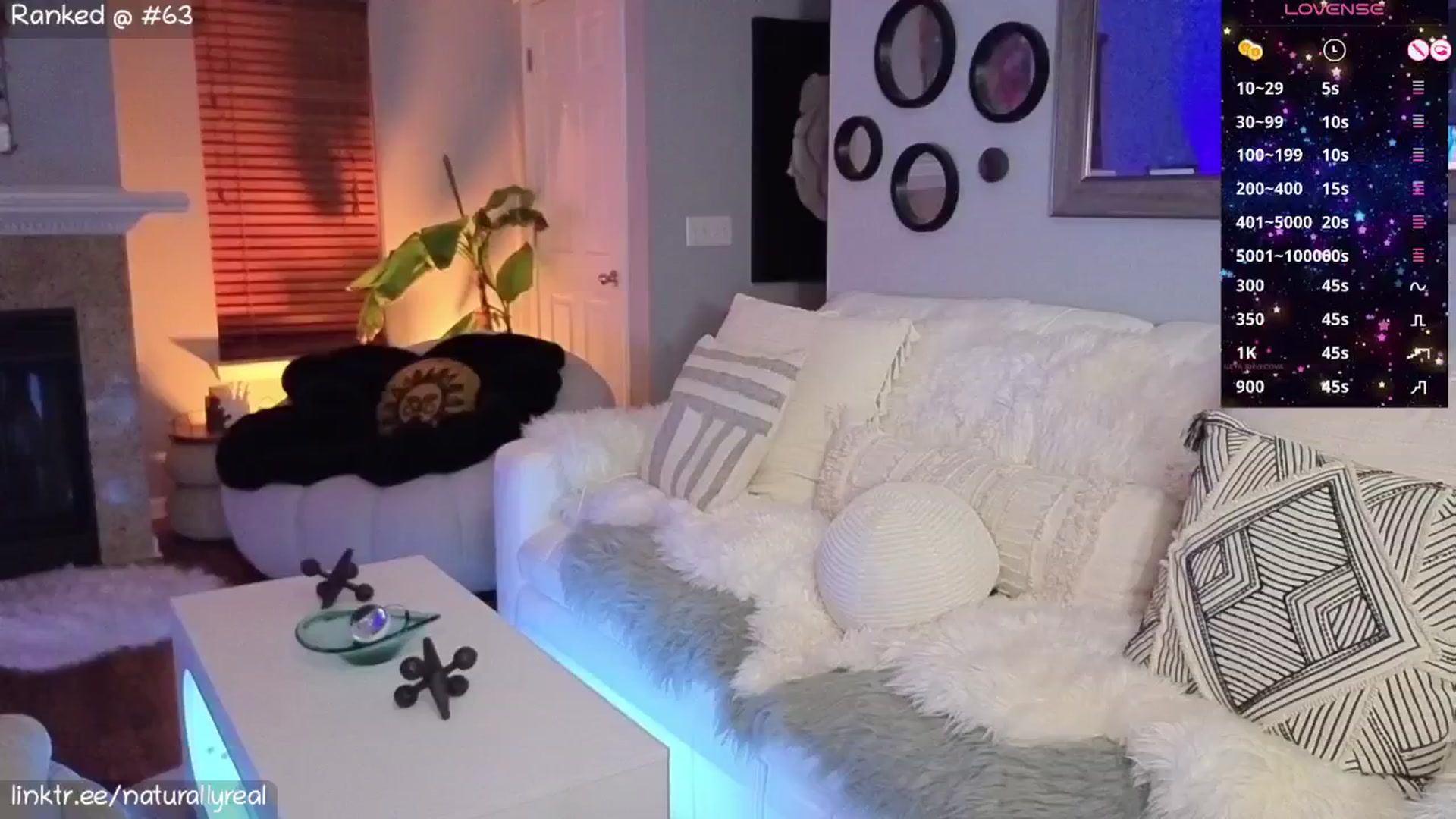 Gallery image thumbnail from NaturallyReal's myfreecams stream on, 02/26/2026, 08:34 image 14 of 20