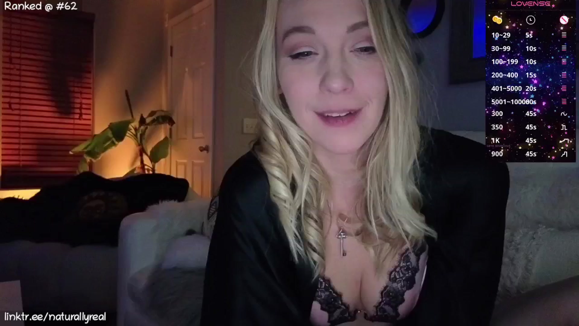 Gallery image thumbnail from NaturallyReal's myfreecams stream on, 03/01/2026, 08:28 image 16 of 20