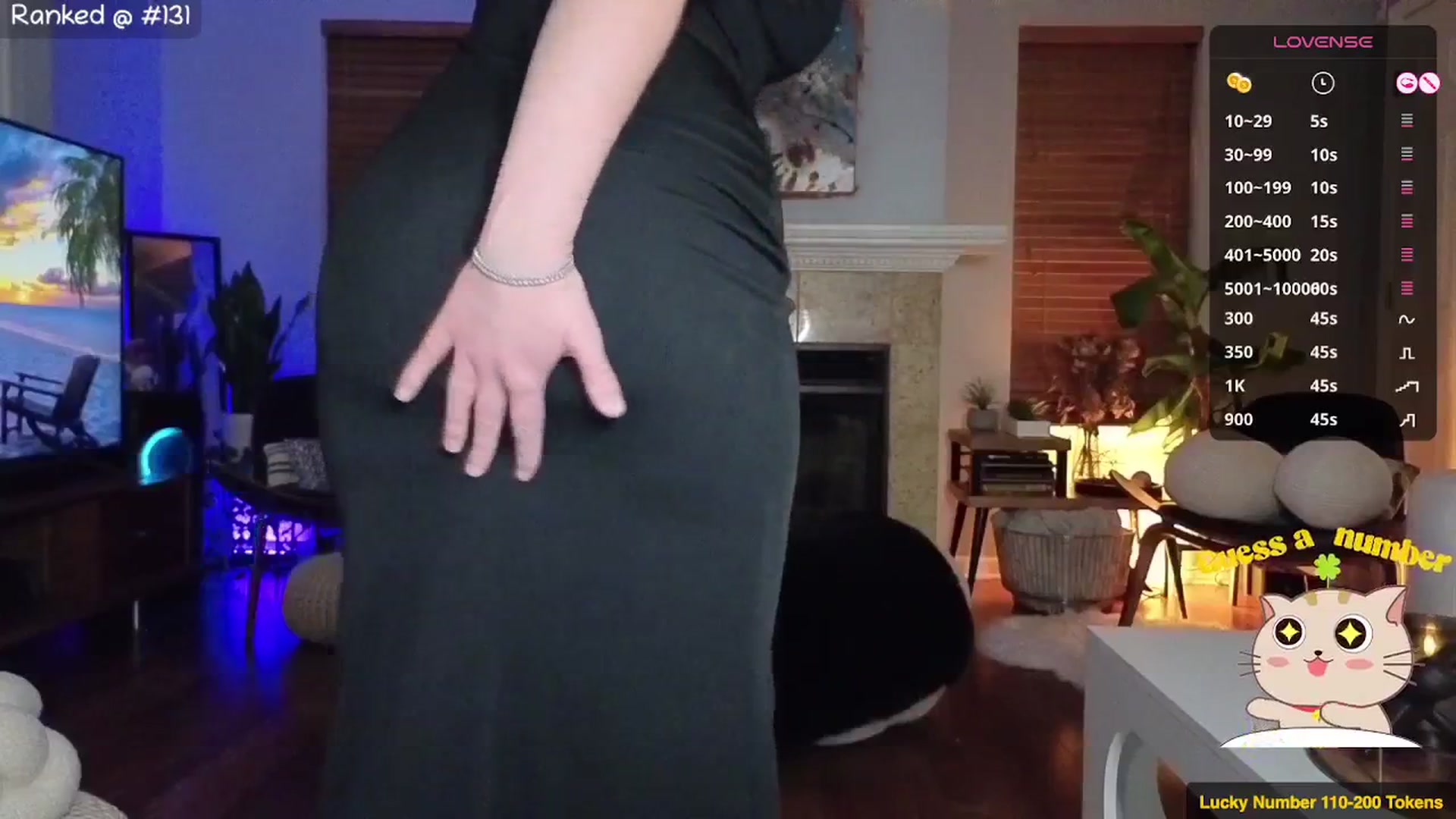 Gallery image thumbnail from NaturallyReal's myfreecams stream on, 04/18/2026, 05:35 image 17 of 20