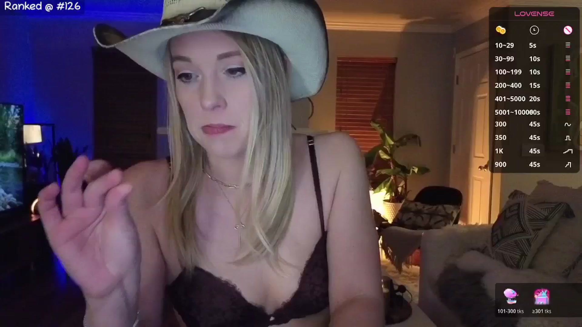 Gallery image thumbnail from NaturallyReal's myfreecams stream on, 04/25/2026, 08:03 image 2 of 20