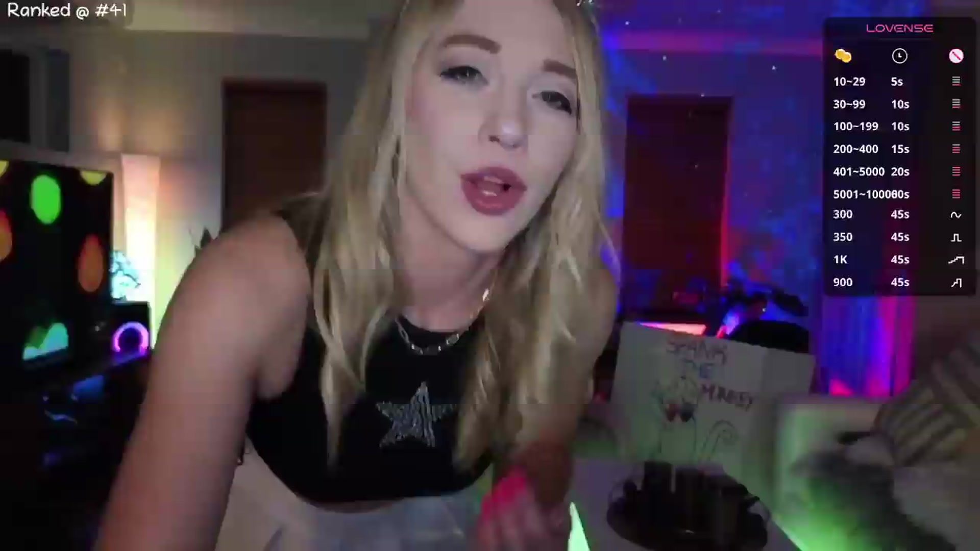 Gallery image thumbnail from NaturallyReal's myfreecams stream on, 07/09/2026, 05:40 image 7 of 20