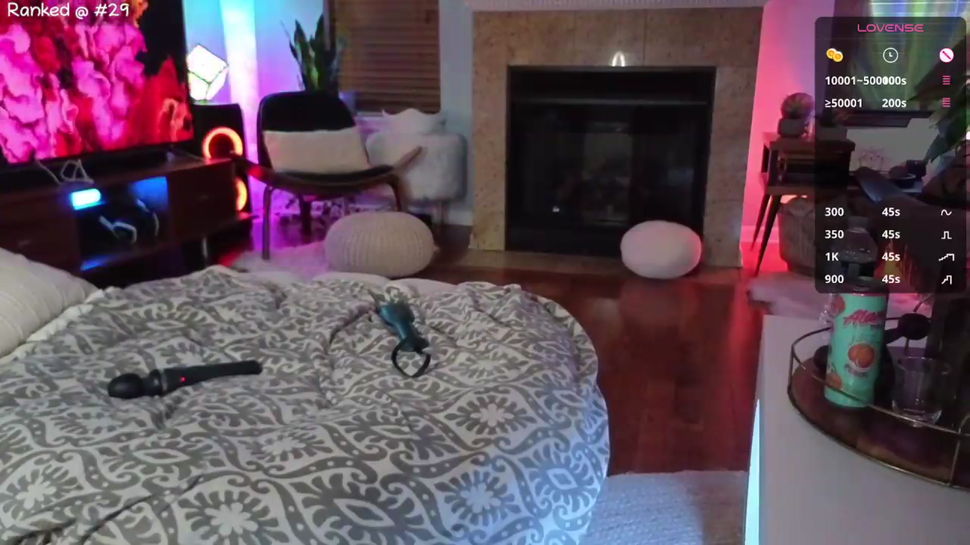 Gallery image thumbnail from NaturallyReal's myfreecams stream on, 07/29/2026, 06:48 image 18 of 20