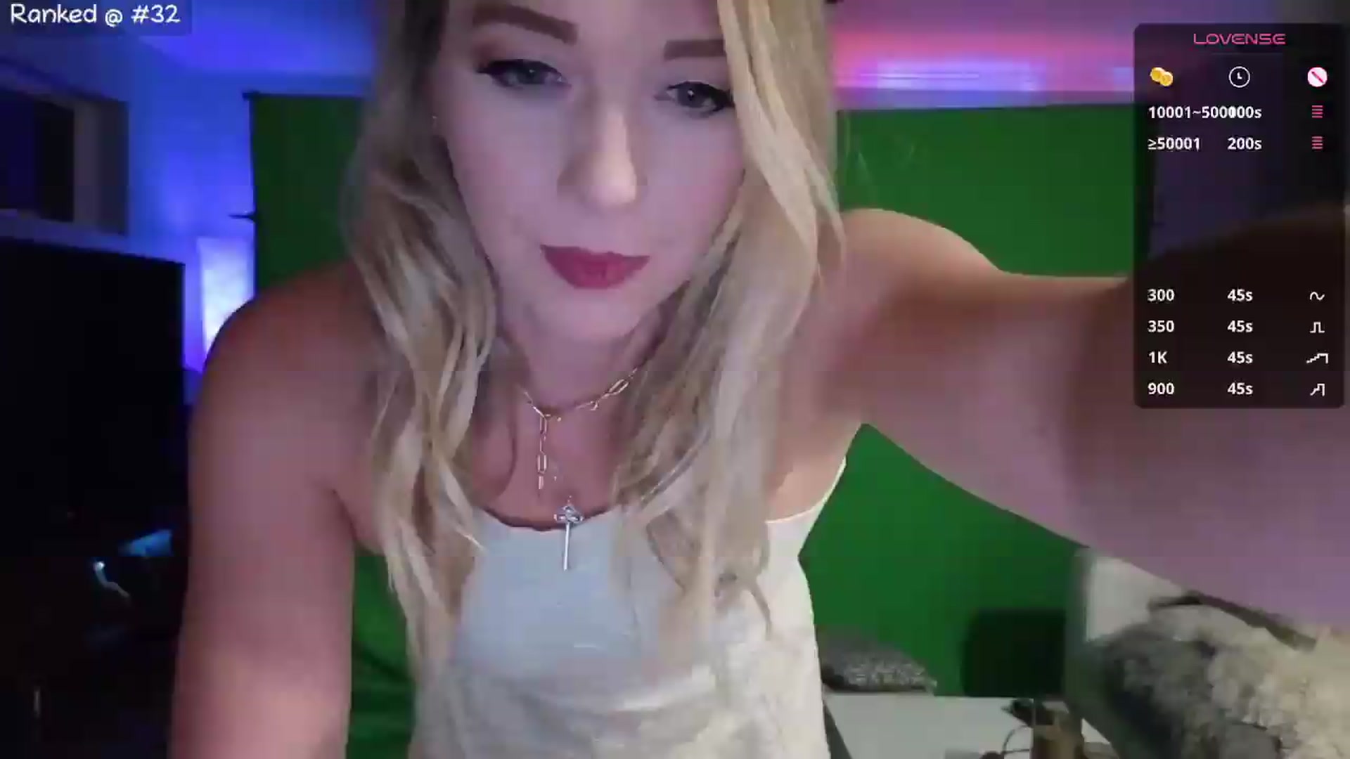 Gallery image thumbnail from NaturallyReal's myfreecams stream on, 07/30/2026, 05:11 image 13 of 20