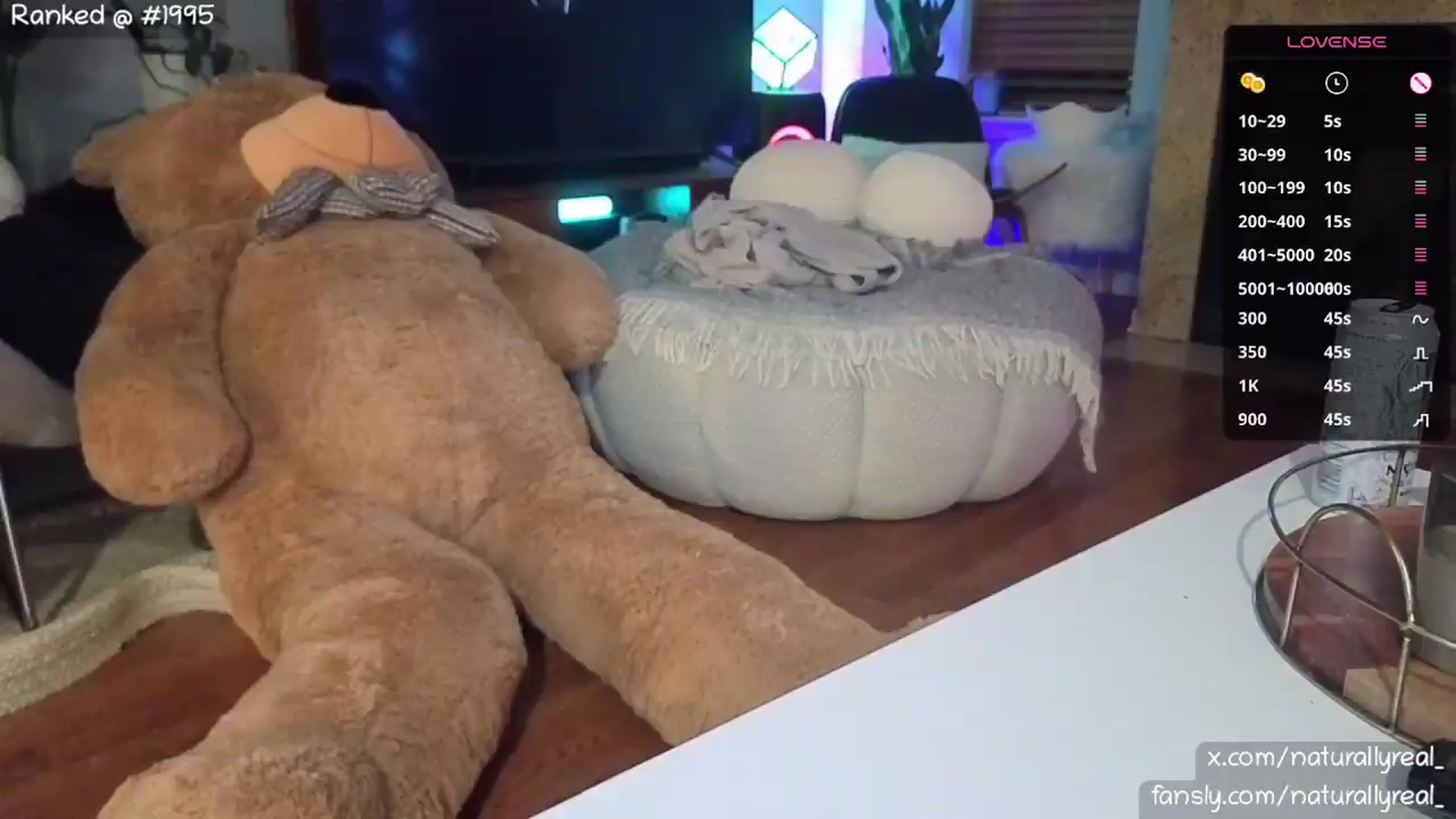 Gallery image thumbnail from NaturallyReal's myfreecams stream on, 08/04/2026, 07:36 image 6 of 20