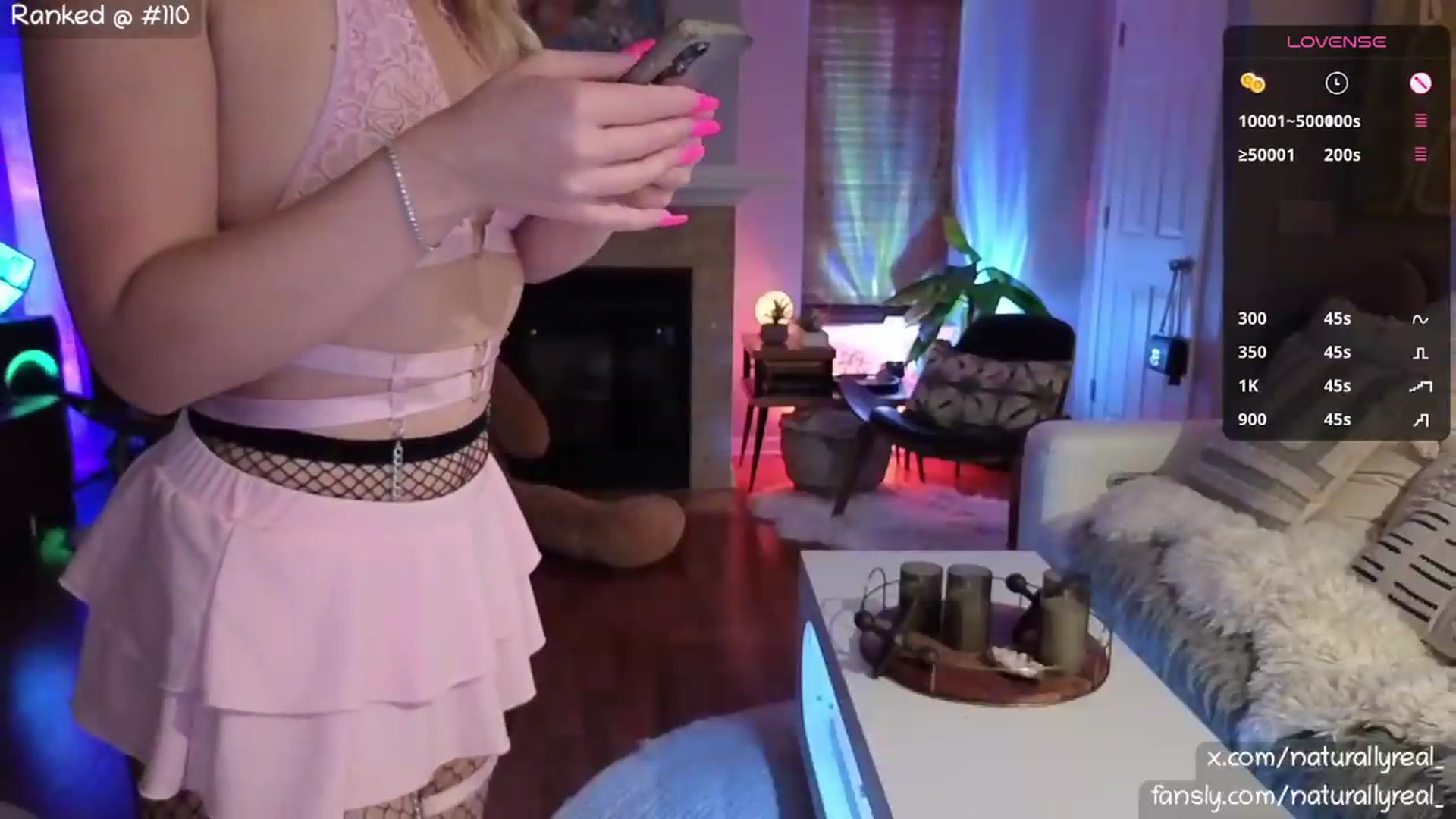 Gallery image thumbnail from NaturallyReal's myfreecams stream on, 08/14/2026, 04:45 image 13 of 20