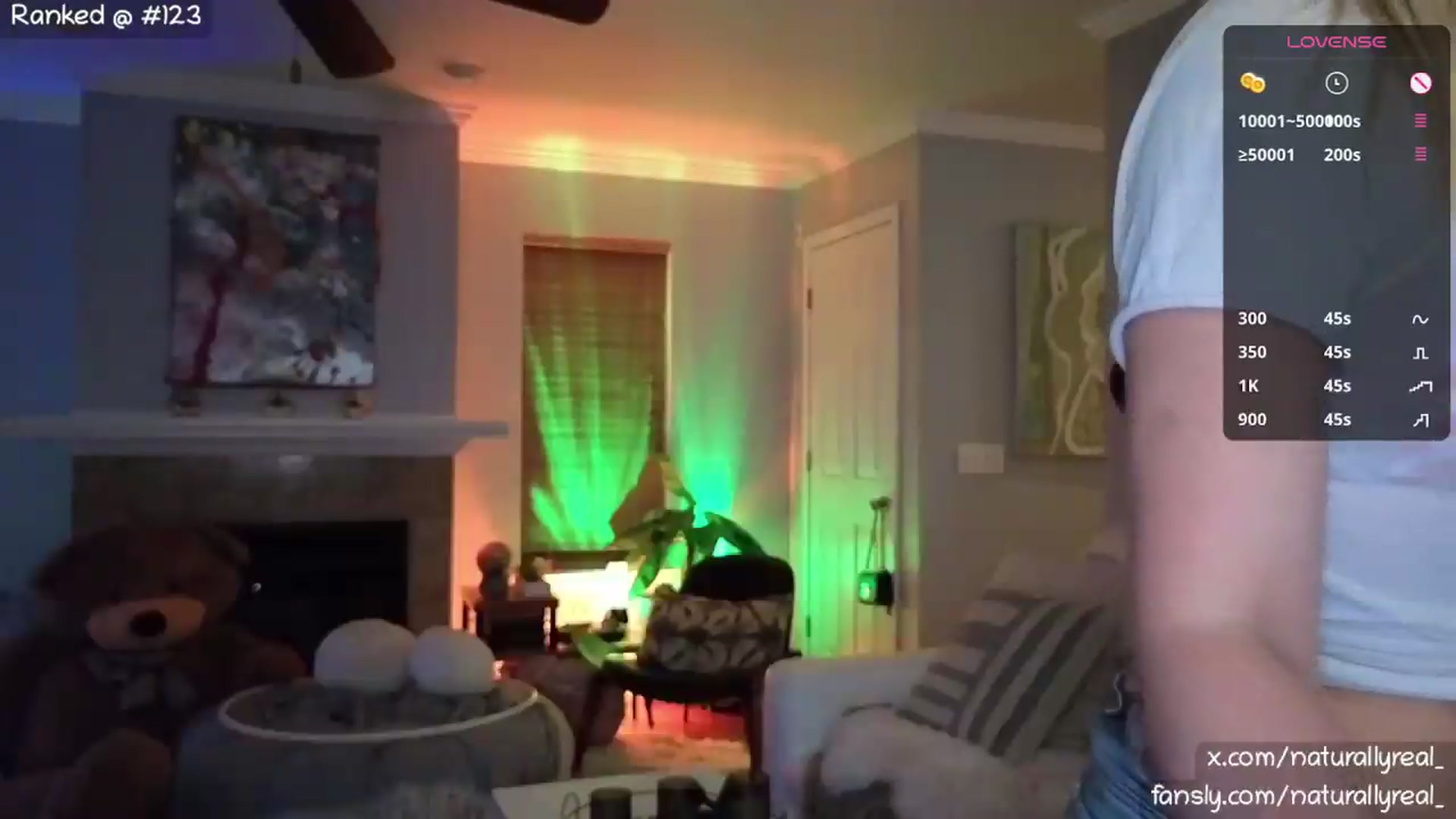 Gallery image thumbnail from NaturallyReal's myfreecams stream on, 08/18/2026, 04:25 image 18 of 20