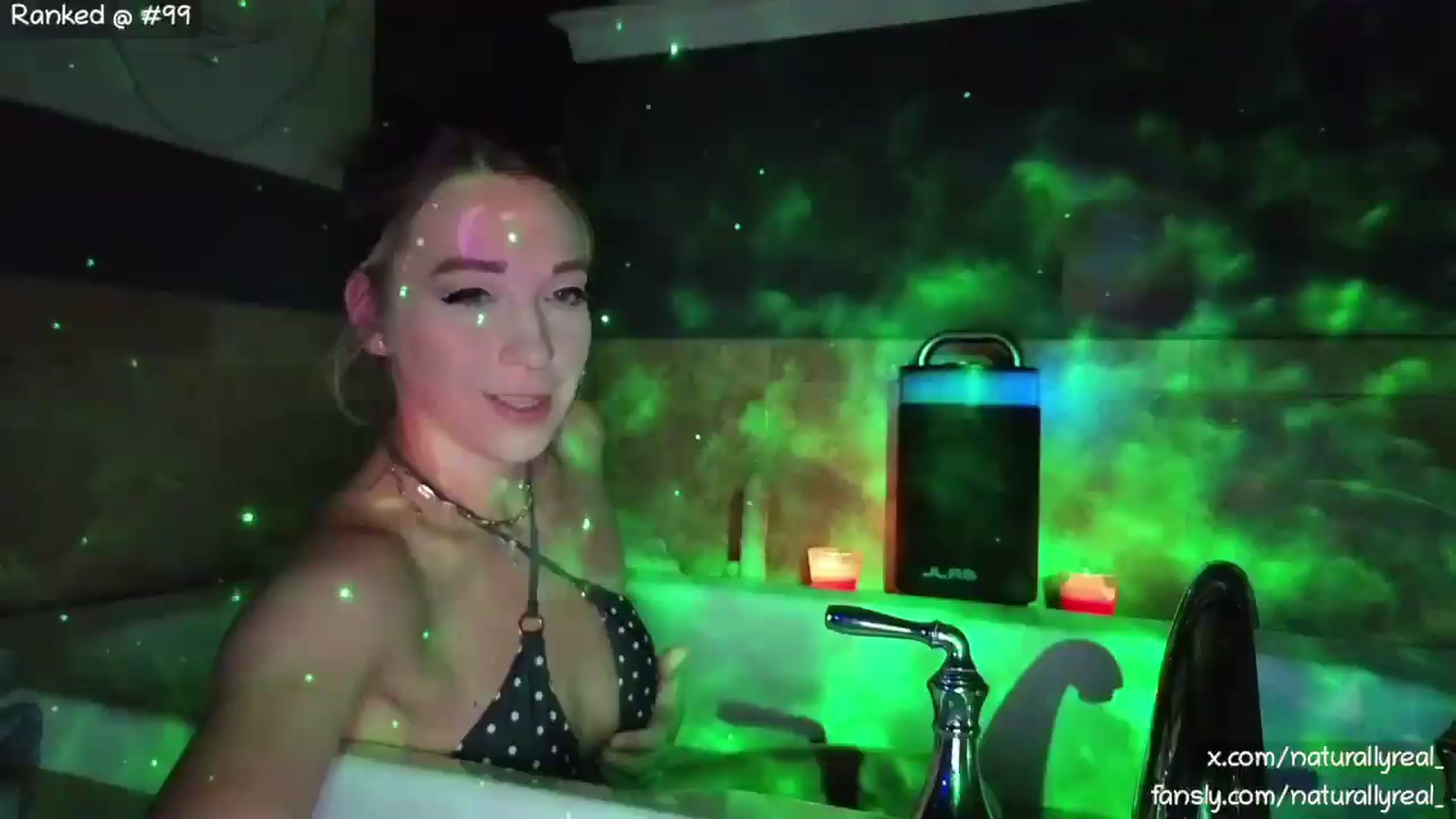 Gallery image thumbnail from NaturallyReal's myfreecams stream on, 08/23/2026, 04:01 image 10 of 20