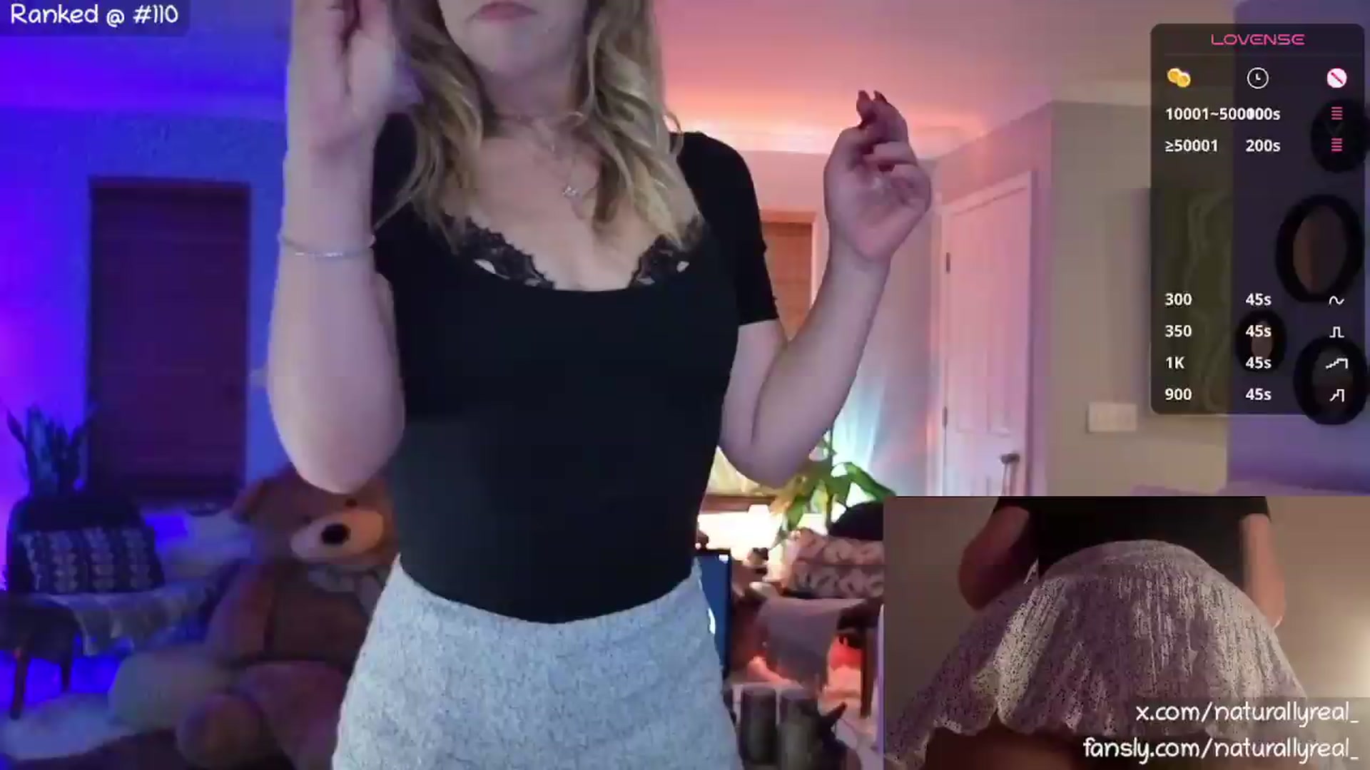Gallery image thumbnail from NaturallyReal's myfreecams stream on, 08/25/2026, 04:11 image 4 of 20