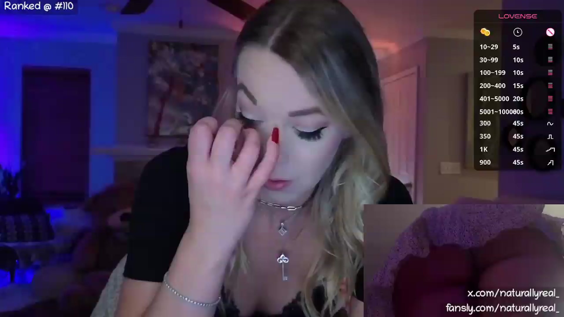Gallery image thumbnail from NaturallyReal's myfreecams stream on, 08/25/2026, 04:11 image 3 of 20