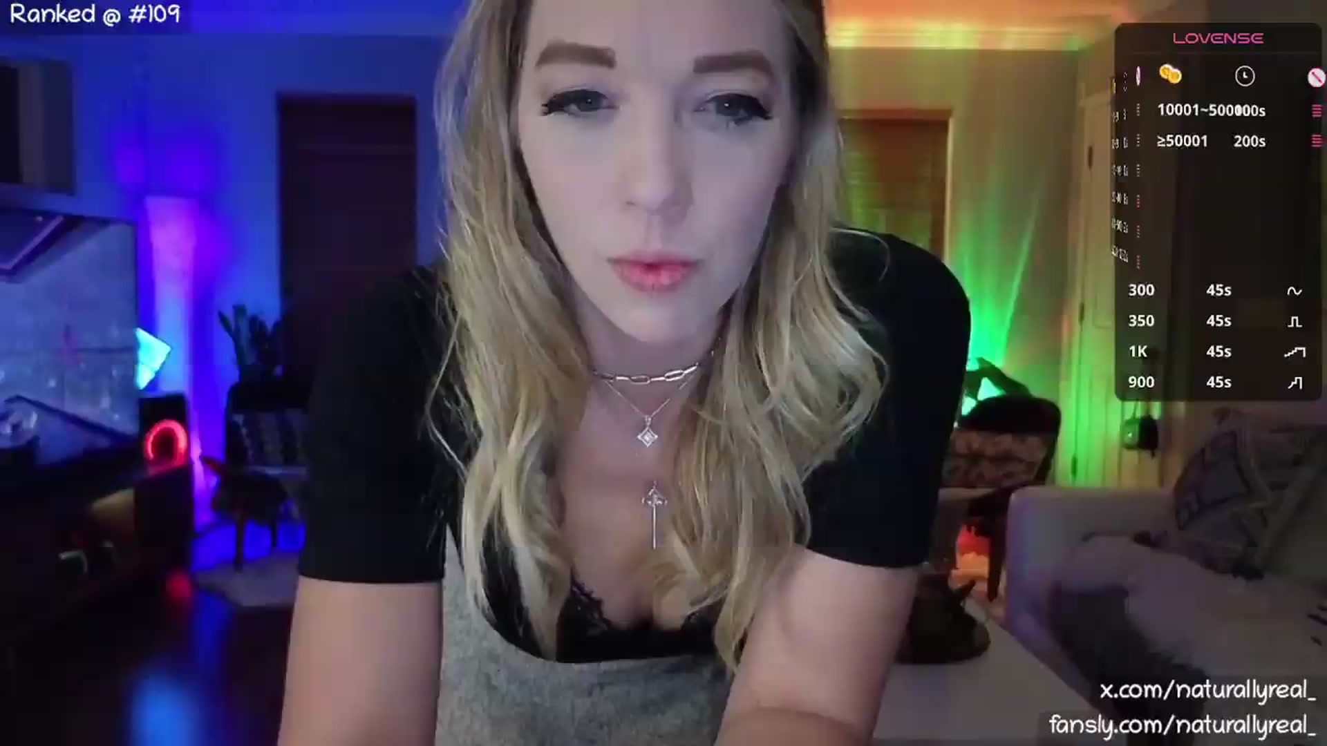 Gallery image thumbnail from NaturallyReal's myfreecams stream on, 08/25/2026, 04:11 image 14 of 20