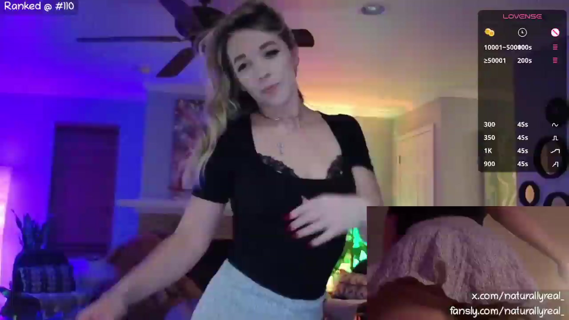 Gallery image thumbnail from NaturallyReal's myfreecams stream on, 08/25/2026, 04:11 image 6 of 20