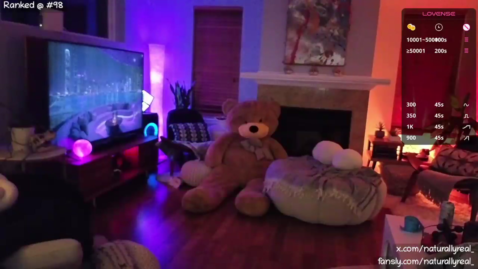 Gallery image thumbnail from NaturallyReal's myfreecams stream on, 08/27/2026, 06:04 image 10 of 20