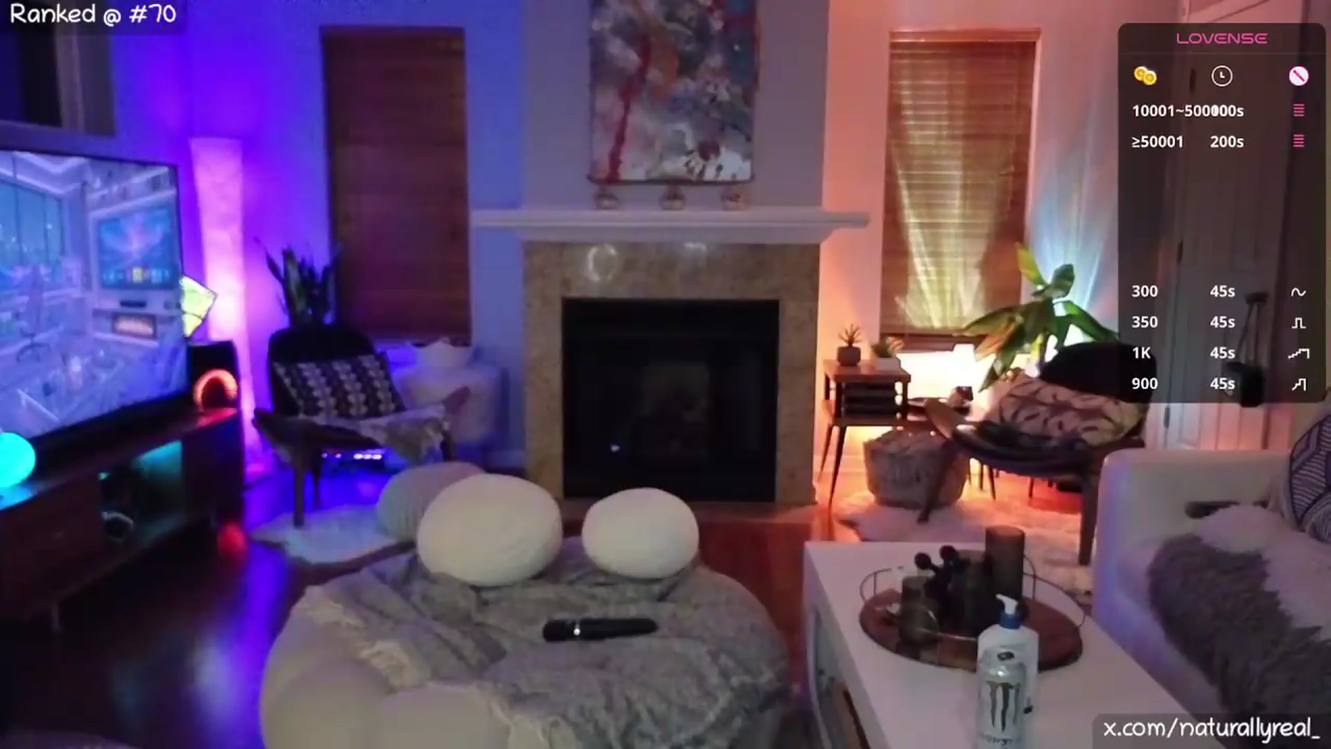Gallery image thumbnail from NaturallyReal's myfreecams stream on, 09/12/2026, 05:32 image 10 of 20