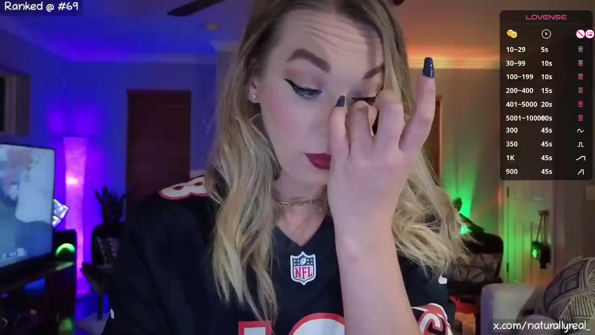 Gallery image thumbnail from NaturallyReal's myfreecams stream on, 09/14/2026, 05:15 image 6 of 20