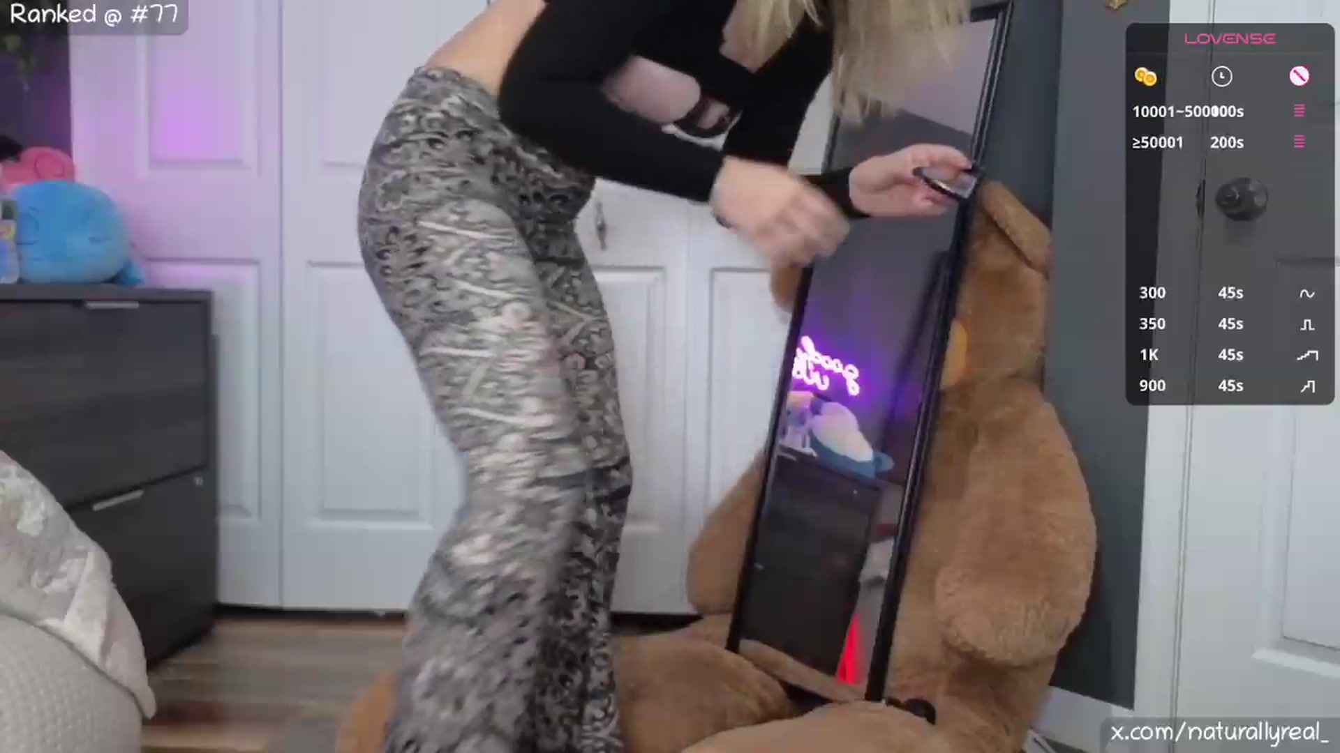 Gallery image thumbnail from NaturallyReal's myfreecams stream on, 09/17/2026, 20:20 image 16 of 20