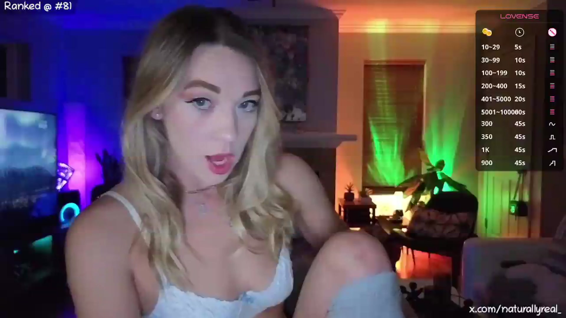 Gallery image thumbnail from NaturallyReal's myfreecams stream on, 09/19/2026, 03:59 image 17 of 20