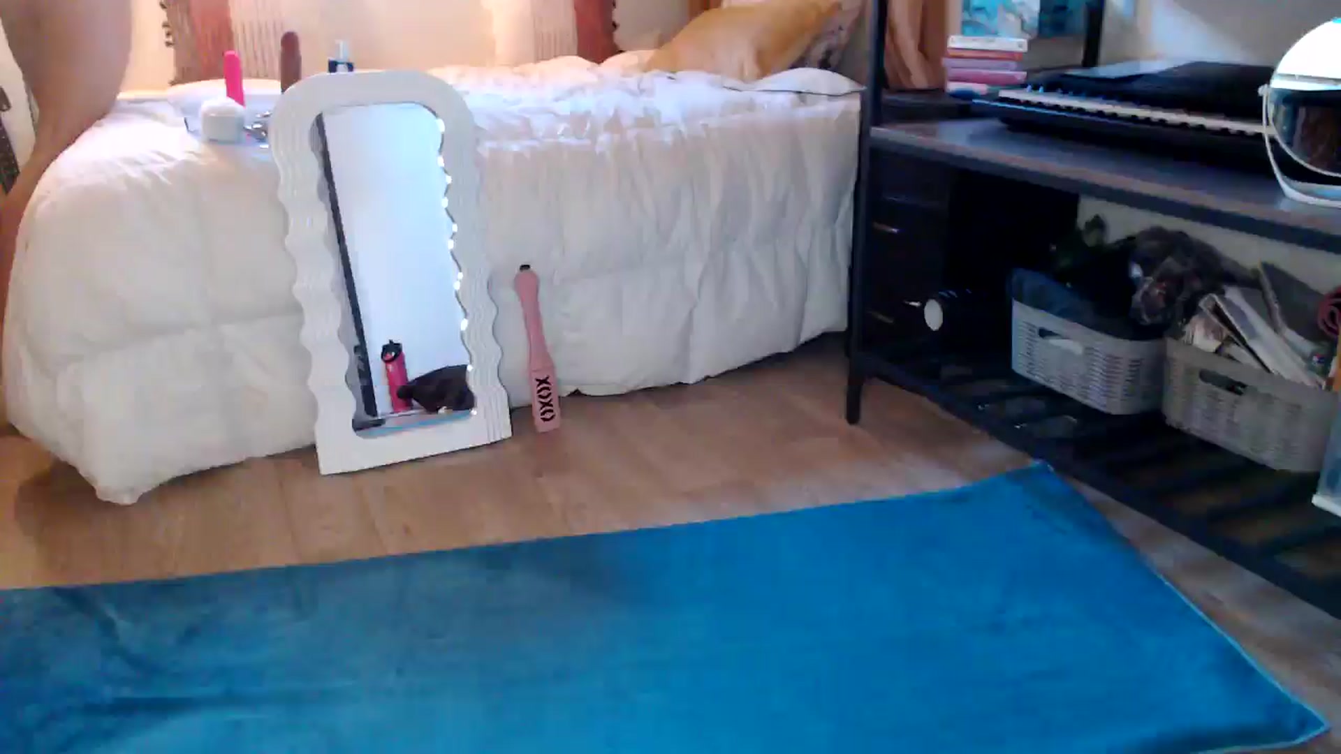 Gallery image thumbnail from NaturegirlKat's myfreecams stream on, 05/20/2025, 02:45 image 17 of 20