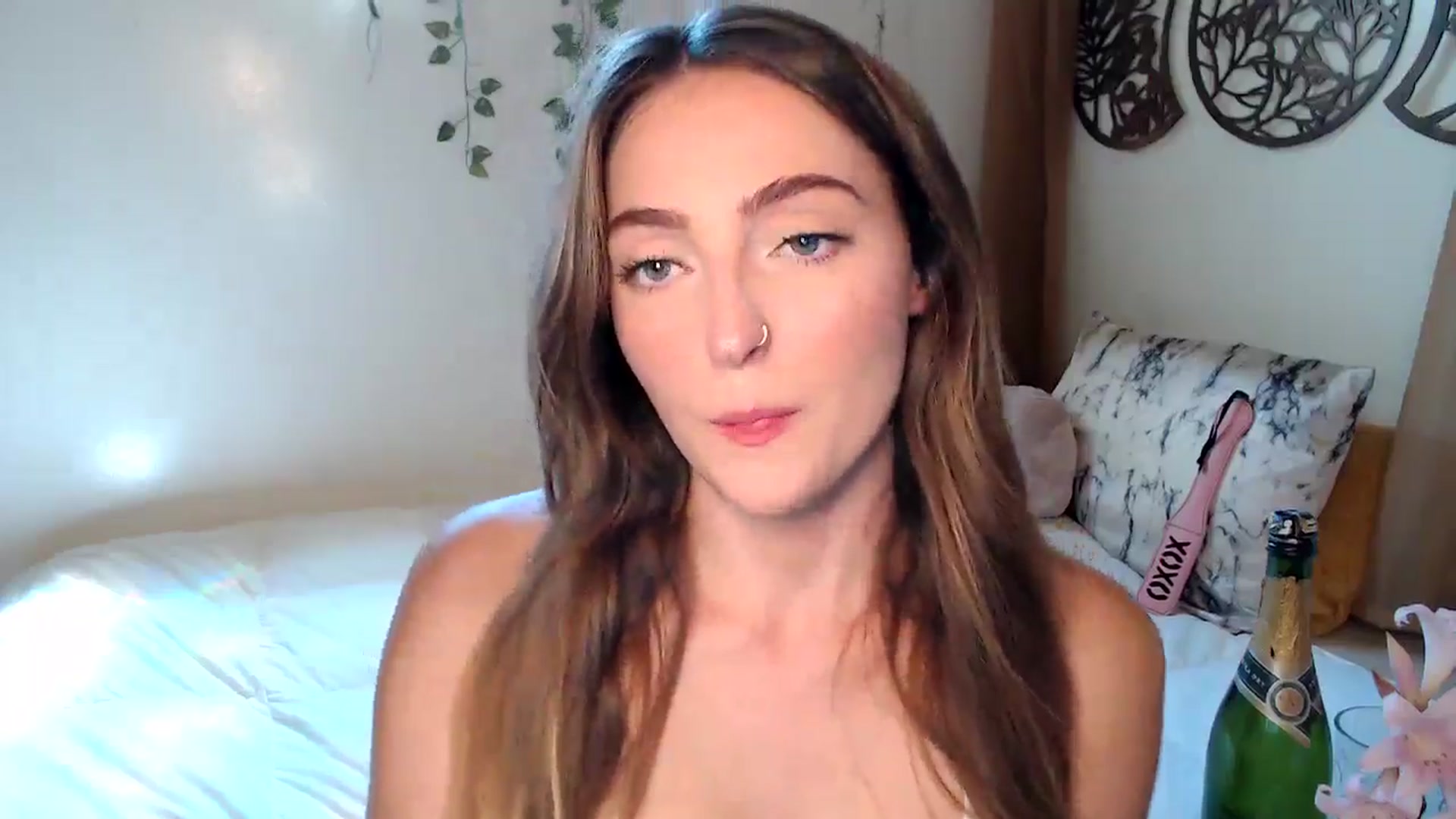 Gallery image thumbnail from NaturegirlKat's myfreecams stream on, 08/08/2025, 21:56 image 12 of 20