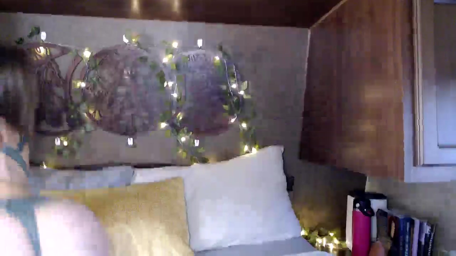 Gallery image thumbnail from NaturegirlKat's myfreecams stream on, 09/05/2025, 01:46 image 6 of 20