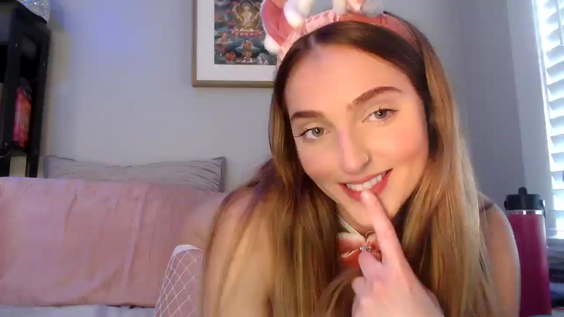 Gallery image thumbnail from NaturegirlKat's myfreecams stream on, 10/17/2025, 01:08 image 5 of 20