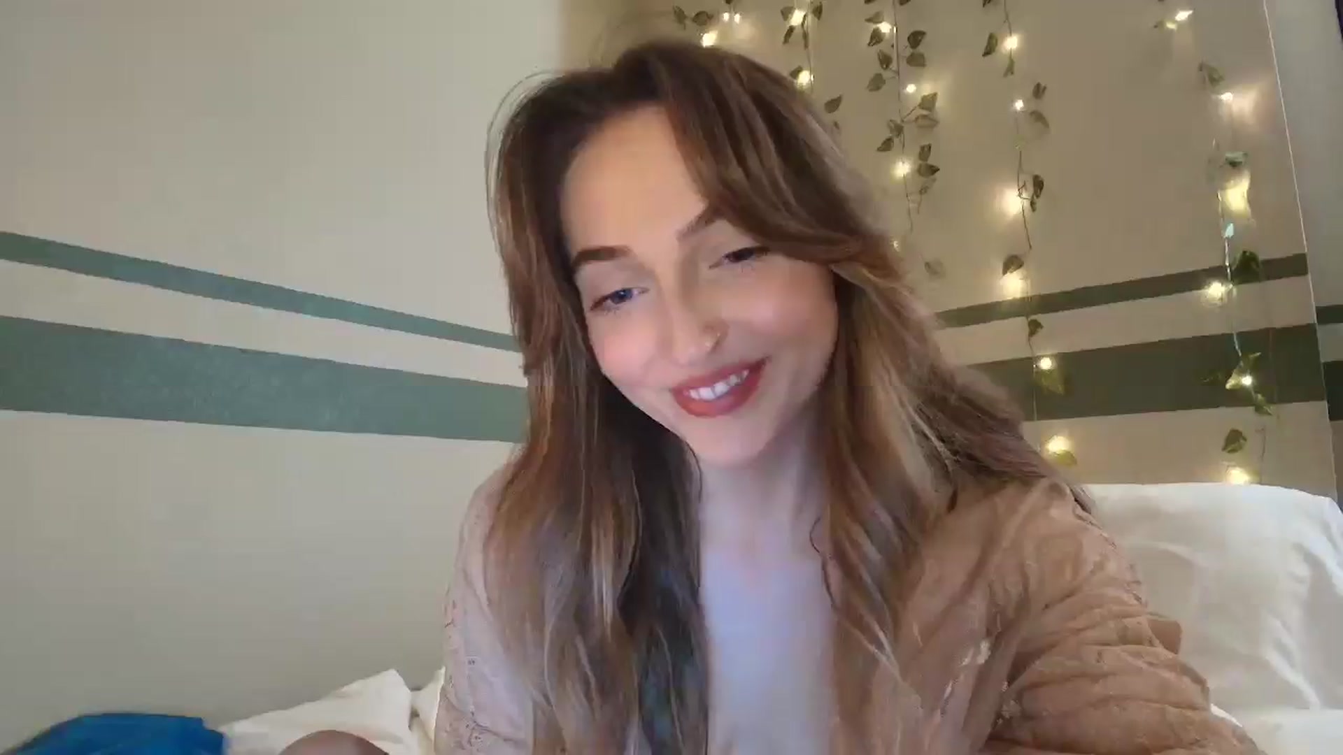 Gallery image thumbnail from NaturegirlKat's myfreecams stream on, 12/13/2025, 02:32 image 18 of 20