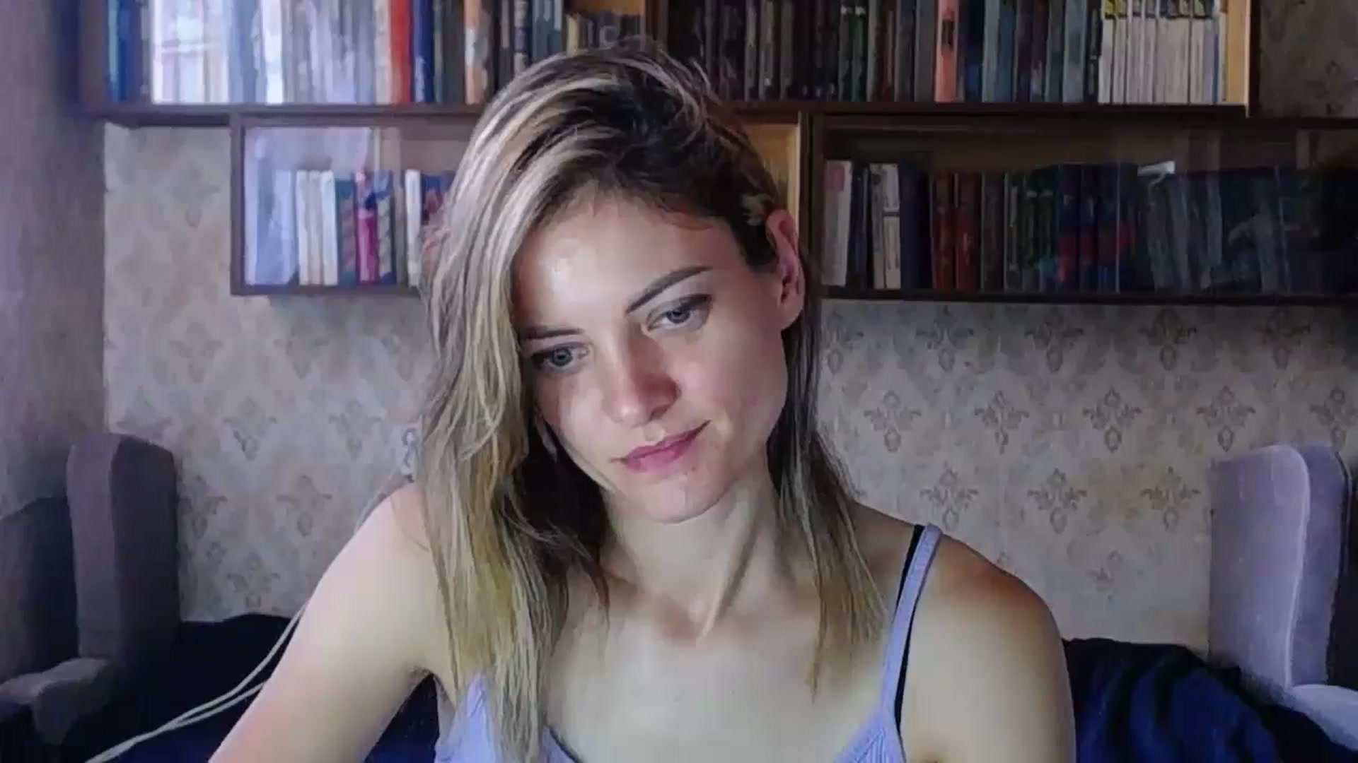 Gallery image thumbnail from Naty_Moon7's myfreecams stream on, 08/16/2024, 11:02 image 13 of 20