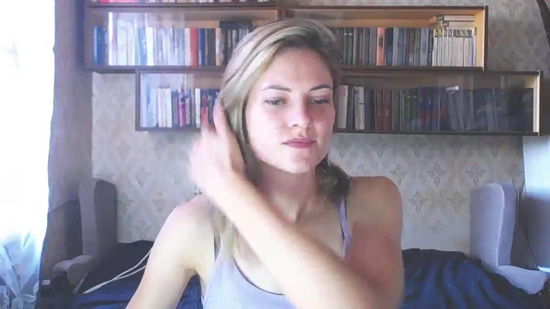 Gallery image thumbnail from Naty_Moon7's myfreecams stream on, 08/17/2024, 09:17 image 6 of 20