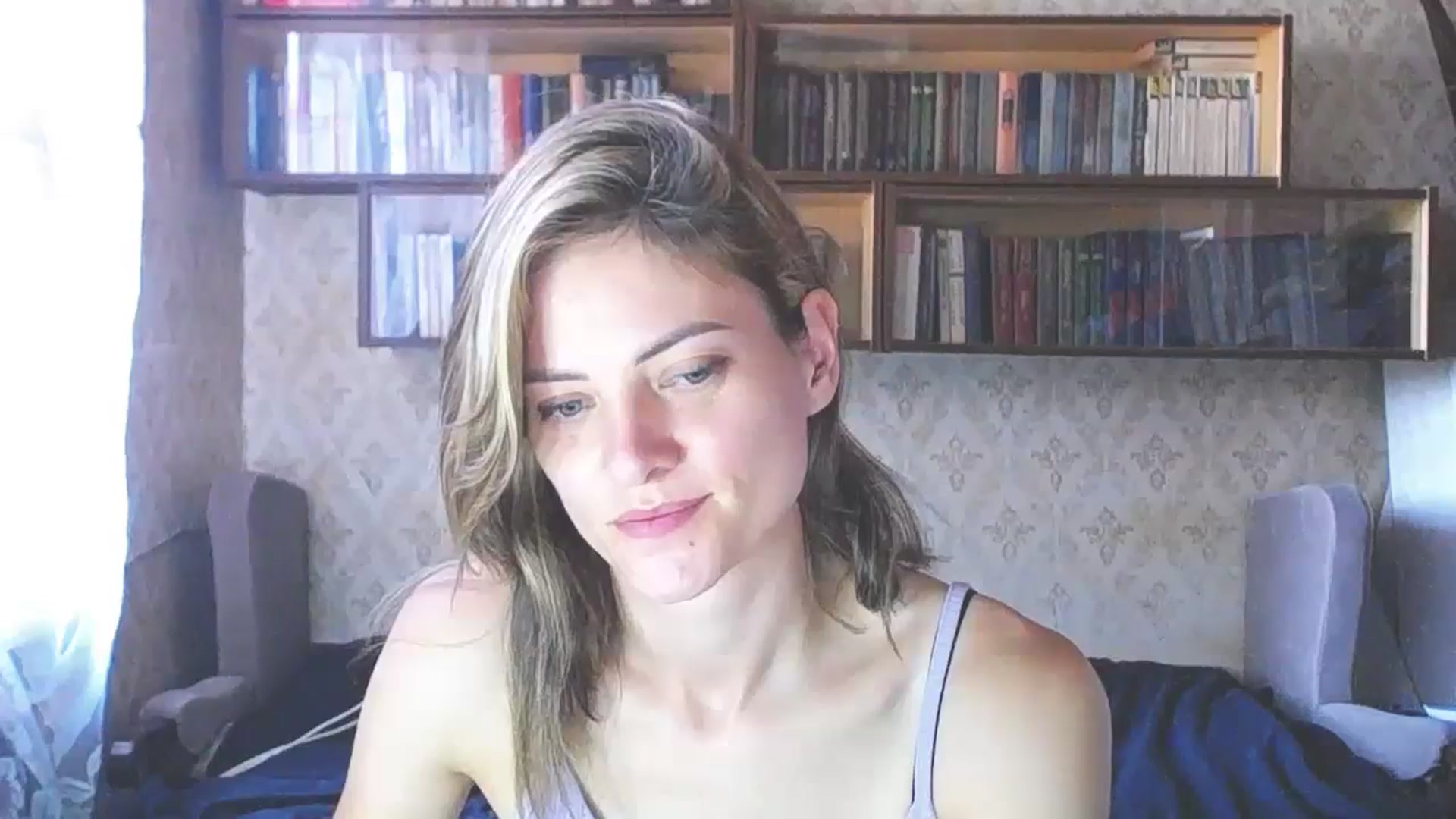 Gallery image thumbnail from Naty_Moon7's myfreecams stream on, 08/17/2024, 09:17 image 15 of 20
