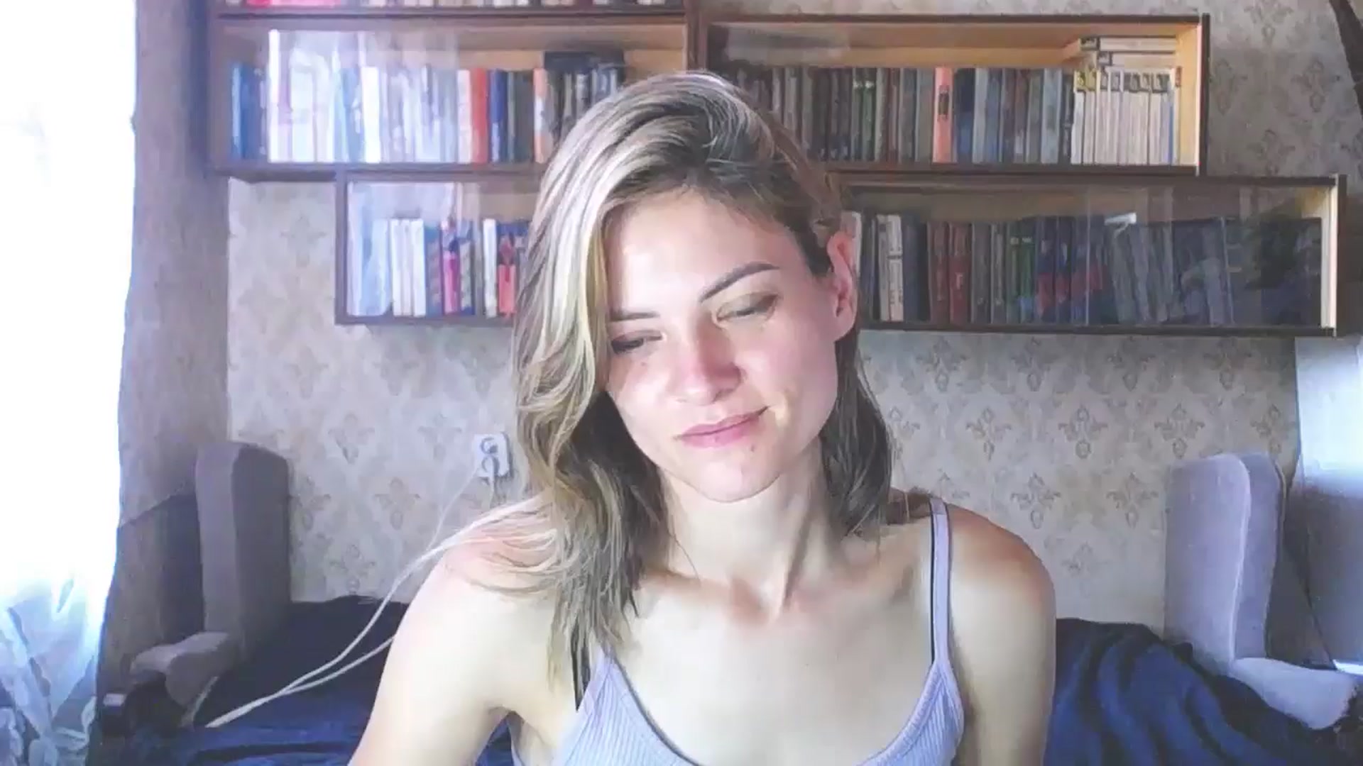 Gallery image thumbnail from Naty_Moon7's myfreecams stream on, 08/17/2024, 09:17 image 14 of 20