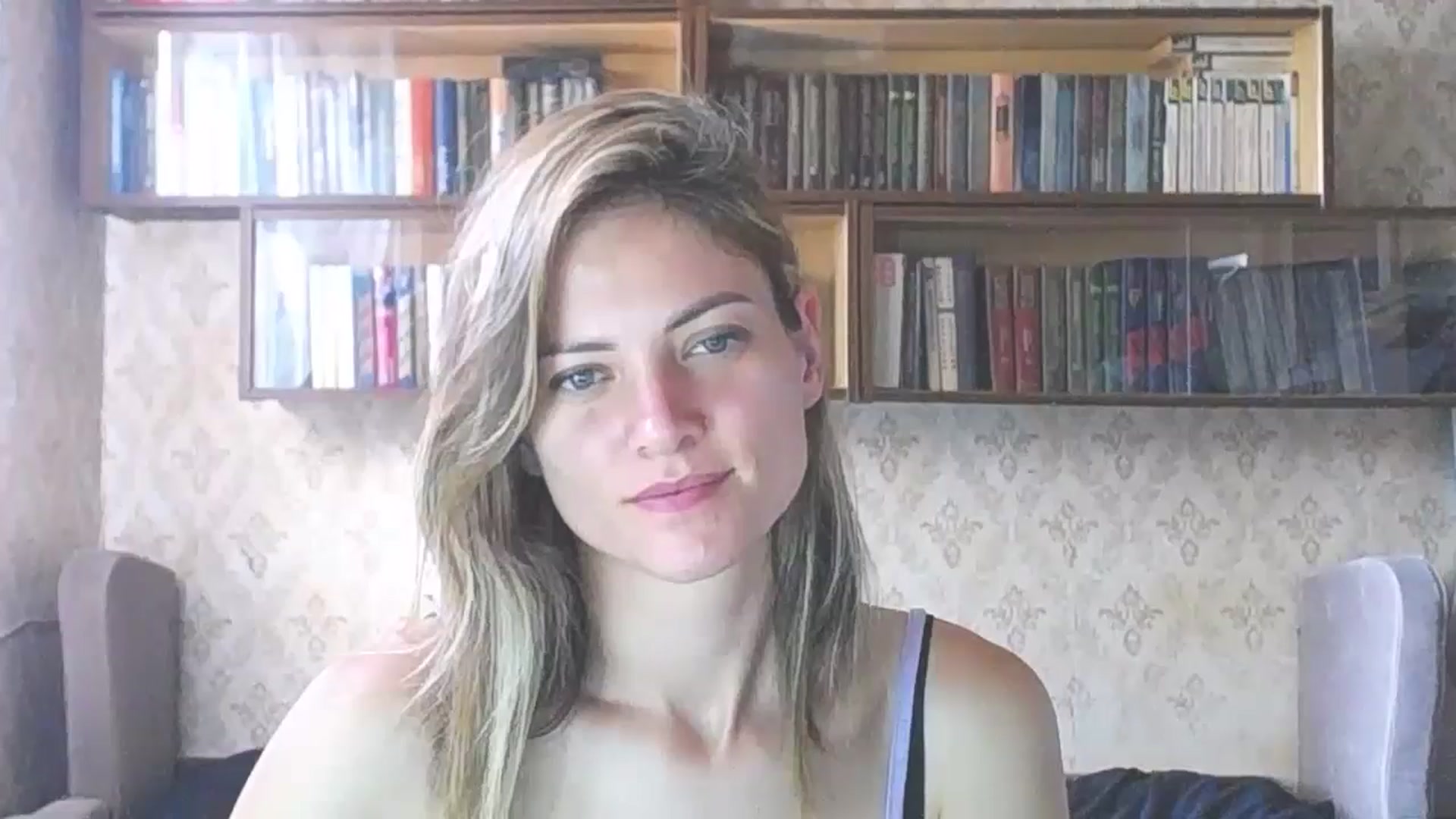 Gallery image thumbnail from Naty_Moon7's myfreecams stream on, 08/17/2024, 14:13 image 13 of 20
