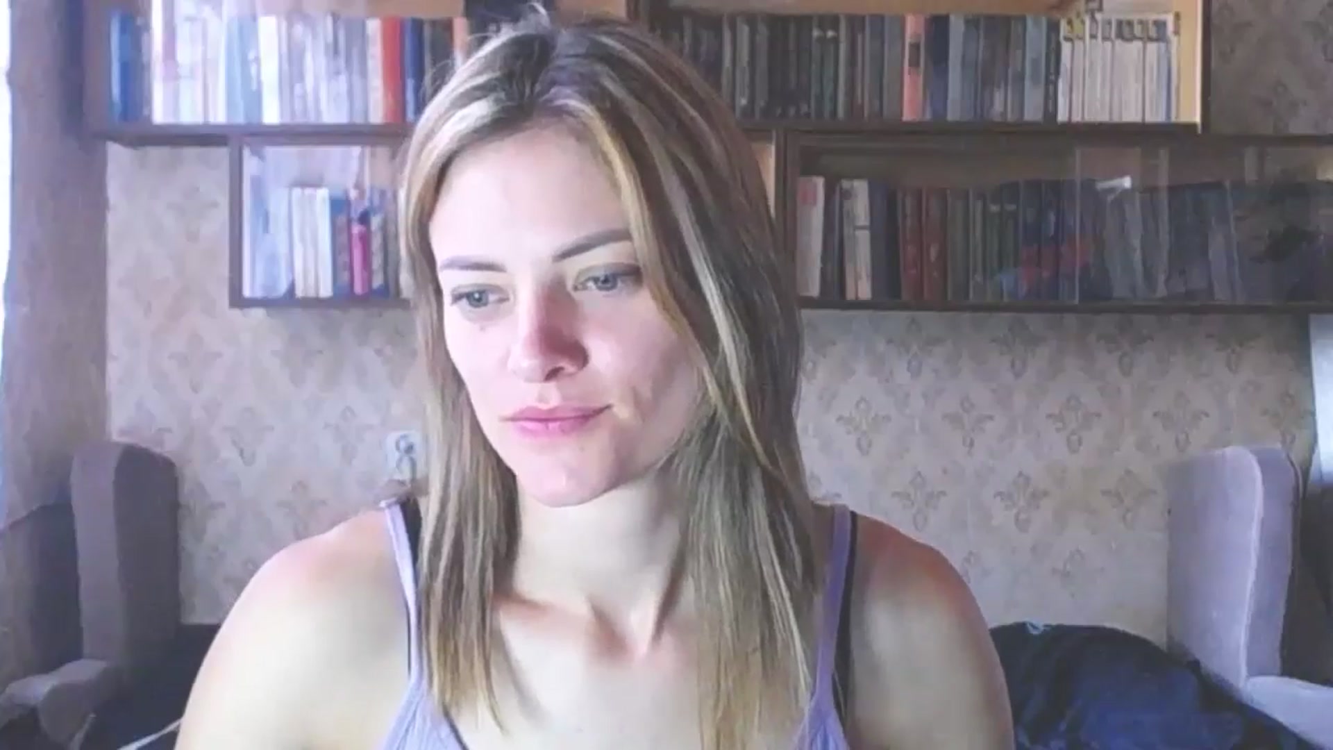 Gallery image thumbnail from Naty_Moon7's myfreecams stream on, 08/20/2024, 08:52 image 7 of 20