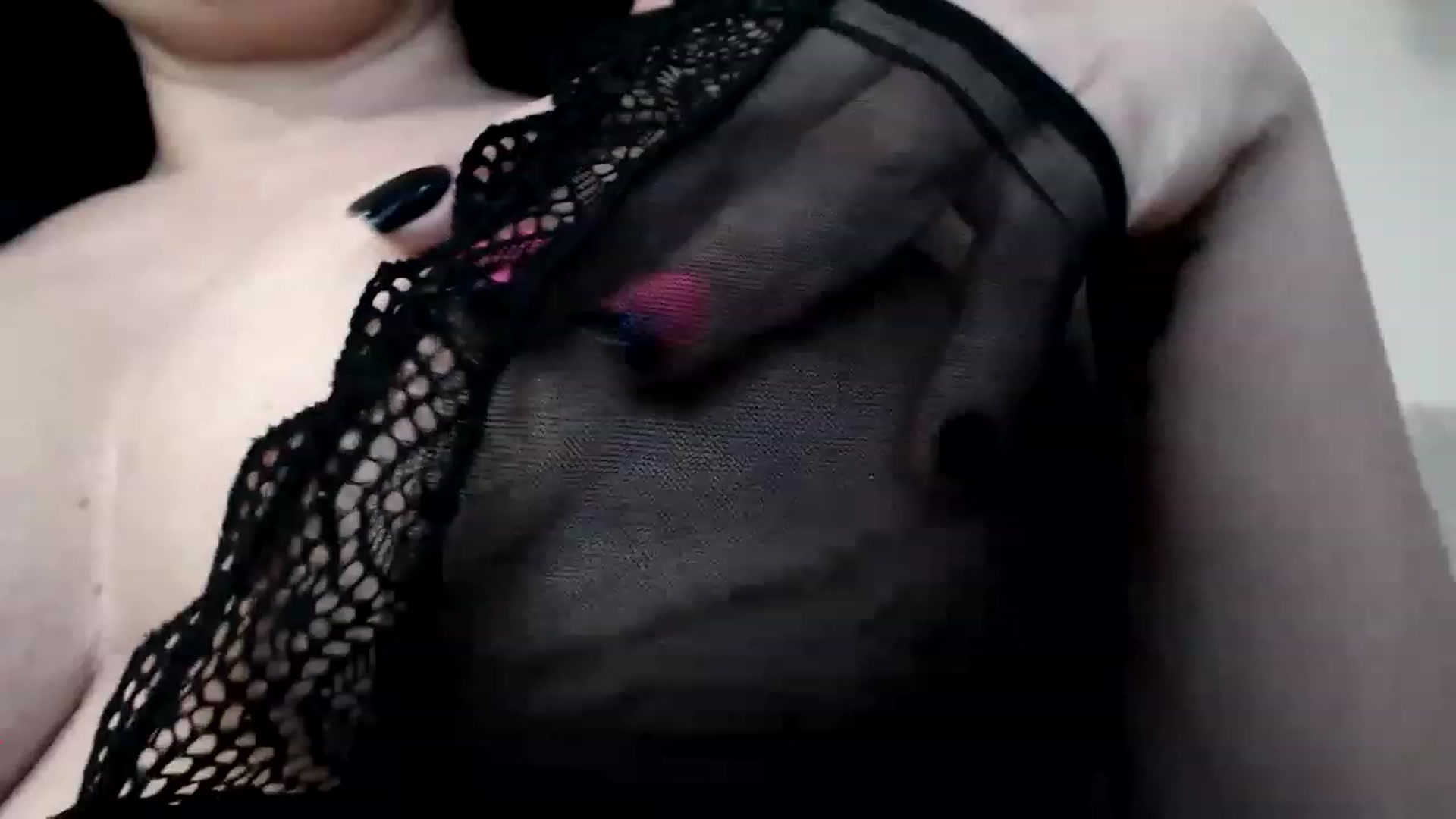 Gallery image thumbnail from NaughtyFallon's myfreecams stream on, 03/02/2023, 15:41 image 16 of 20