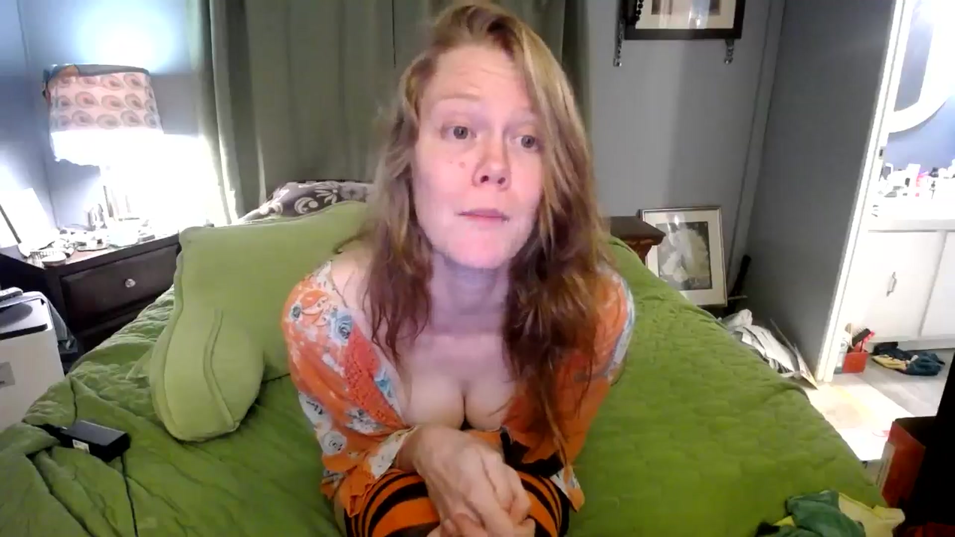 Gallery image thumbnail from NaughtyFox89's myfreecams stream on, 10/27/2024, 03:33 image 17 of 20