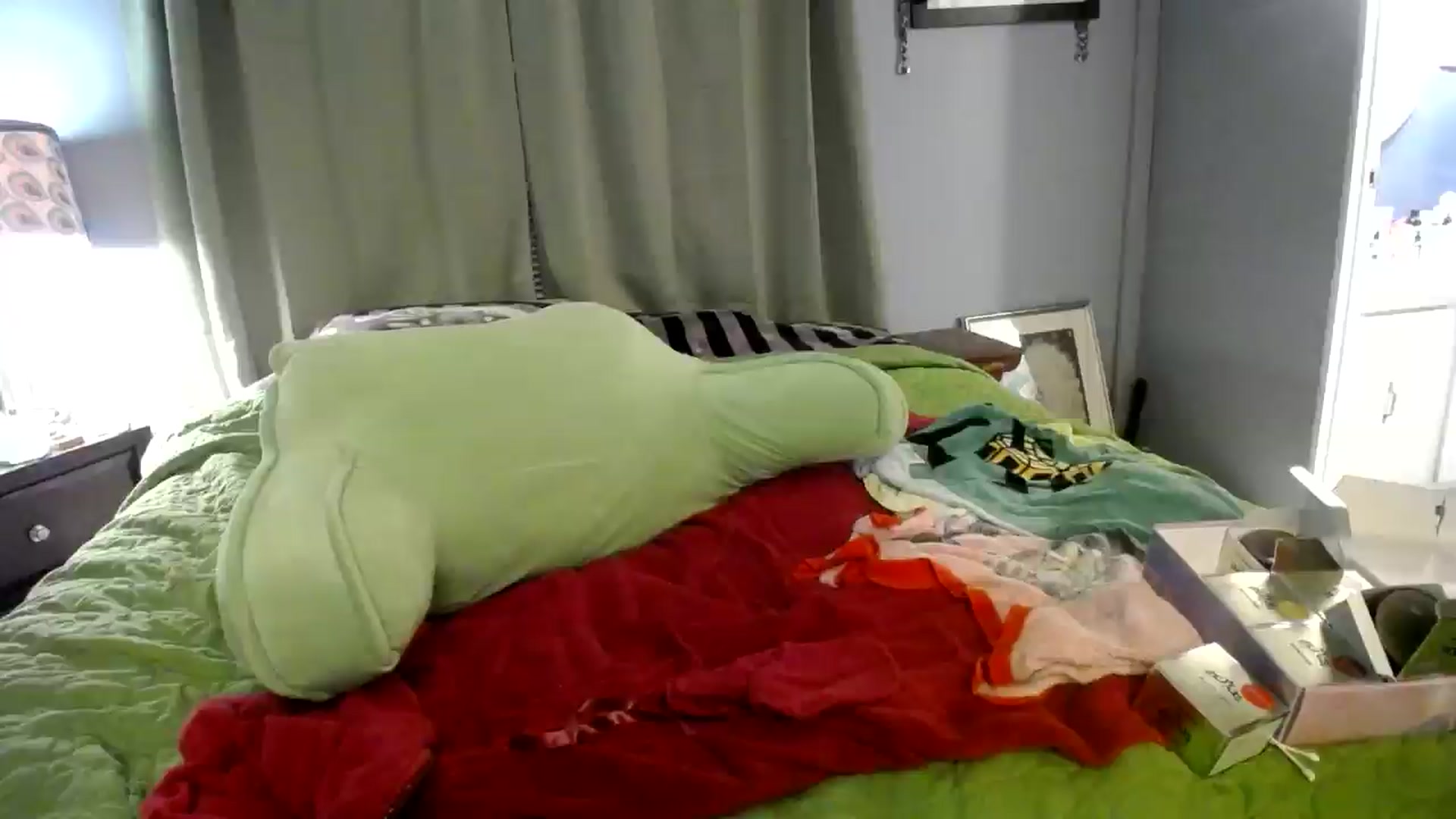 Gallery image thumbnail from NaughtyFox89's myfreecams stream on, 10/27/2024, 03:33 image 14 of 20