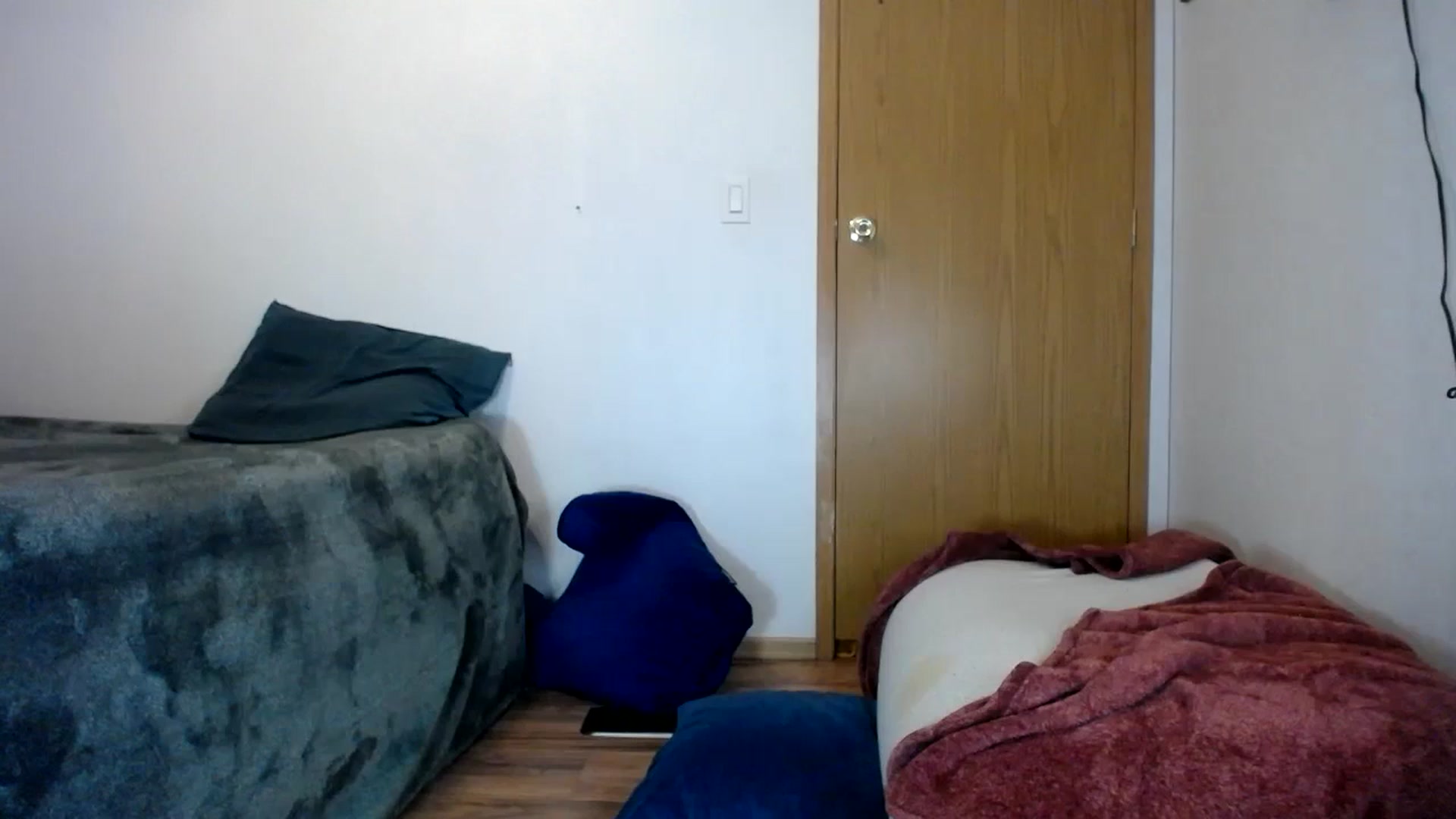 Gallery image thumbnail from NaughtyFox89's myfreecams stream on, 07/29/2025, 02:41 image 16 of 20