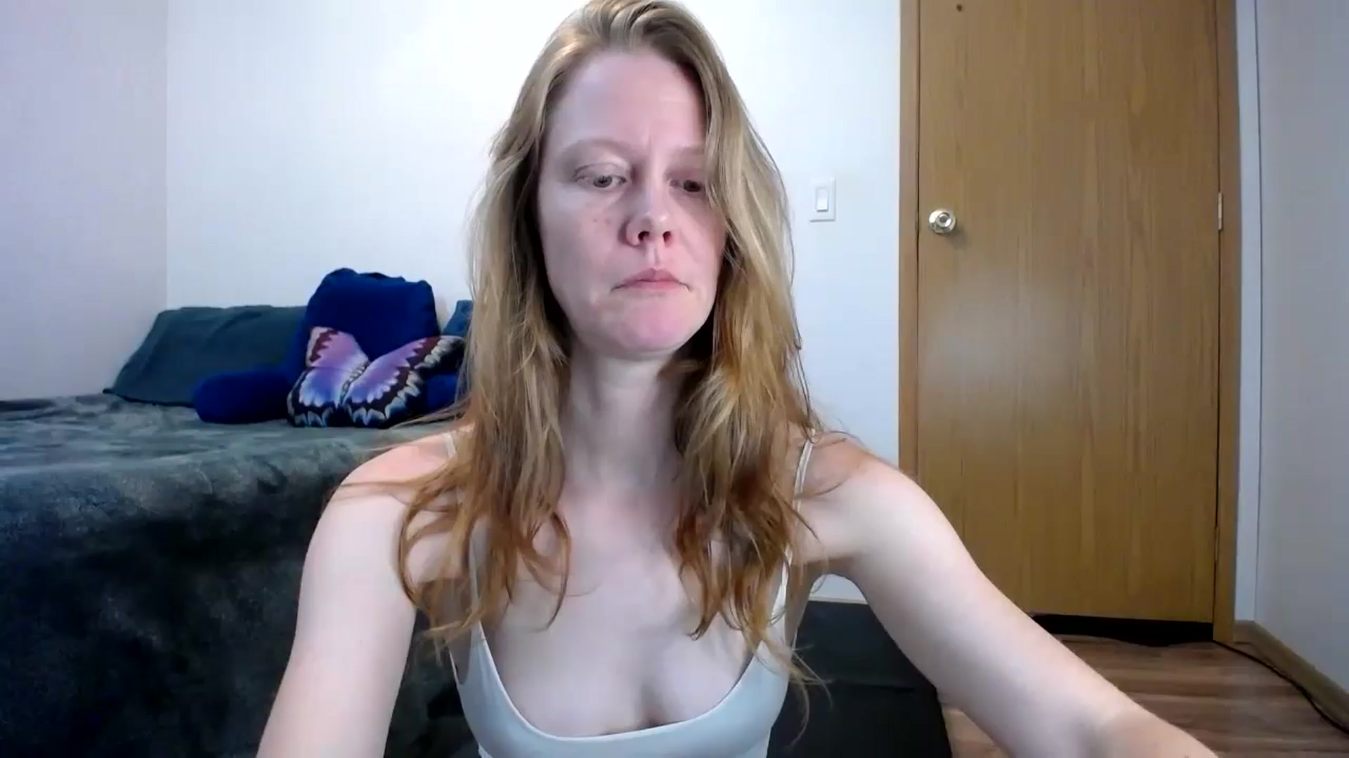 Gallery image thumbnail from NaughtyFox89's myfreecams stream on, 07/29/2025, 15:49 image 3 of 20