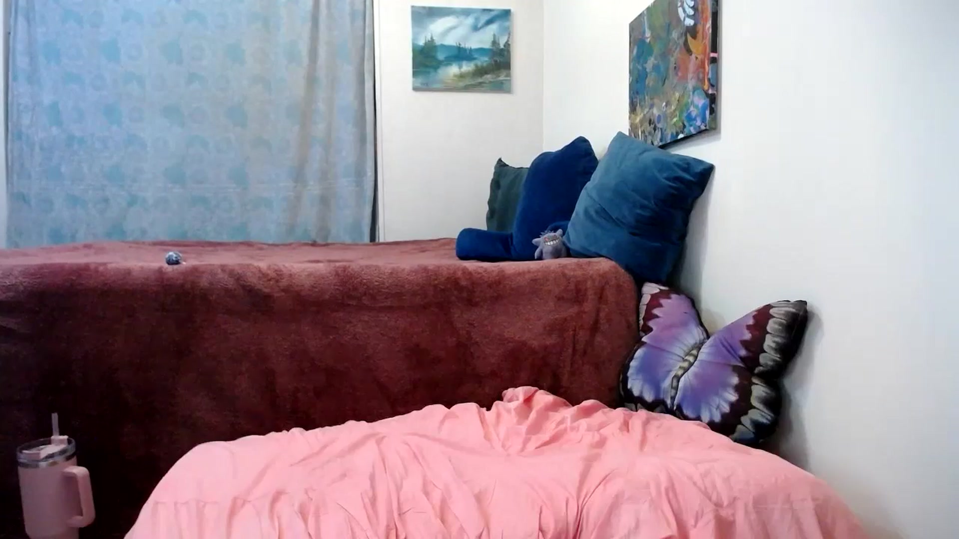 Gallery image thumbnail from NaughtyFox89's myfreecams stream on, 07/30/2025, 19:27 image 6 of 20