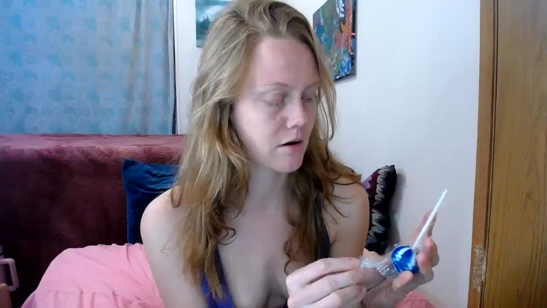 Gallery image thumbnail from NaughtyFox89's myfreecams stream on, 07/30/2025, 19:27 image 13 of 20