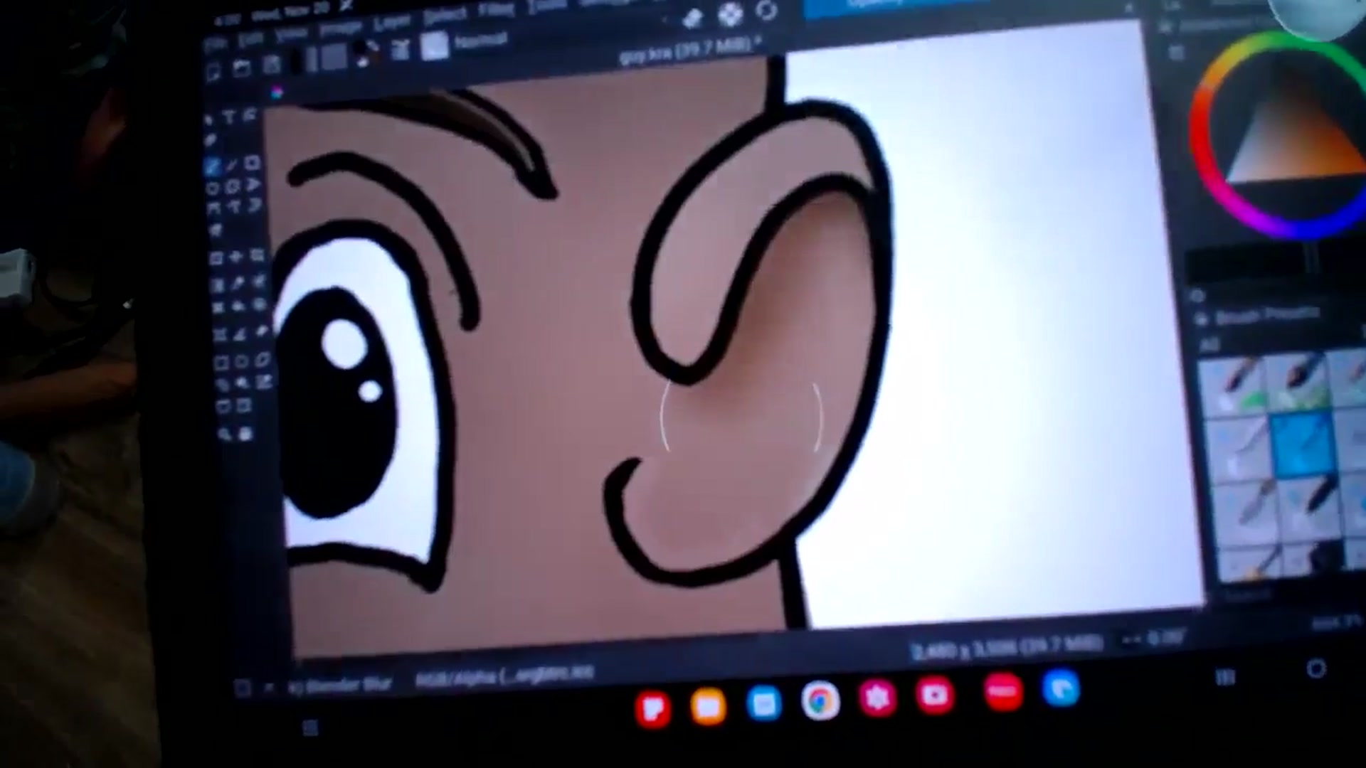 Gallery image thumbnail from NaughtyFox89's myfreecams stream on, 07/31/2025, 17:24 image 15 of 20