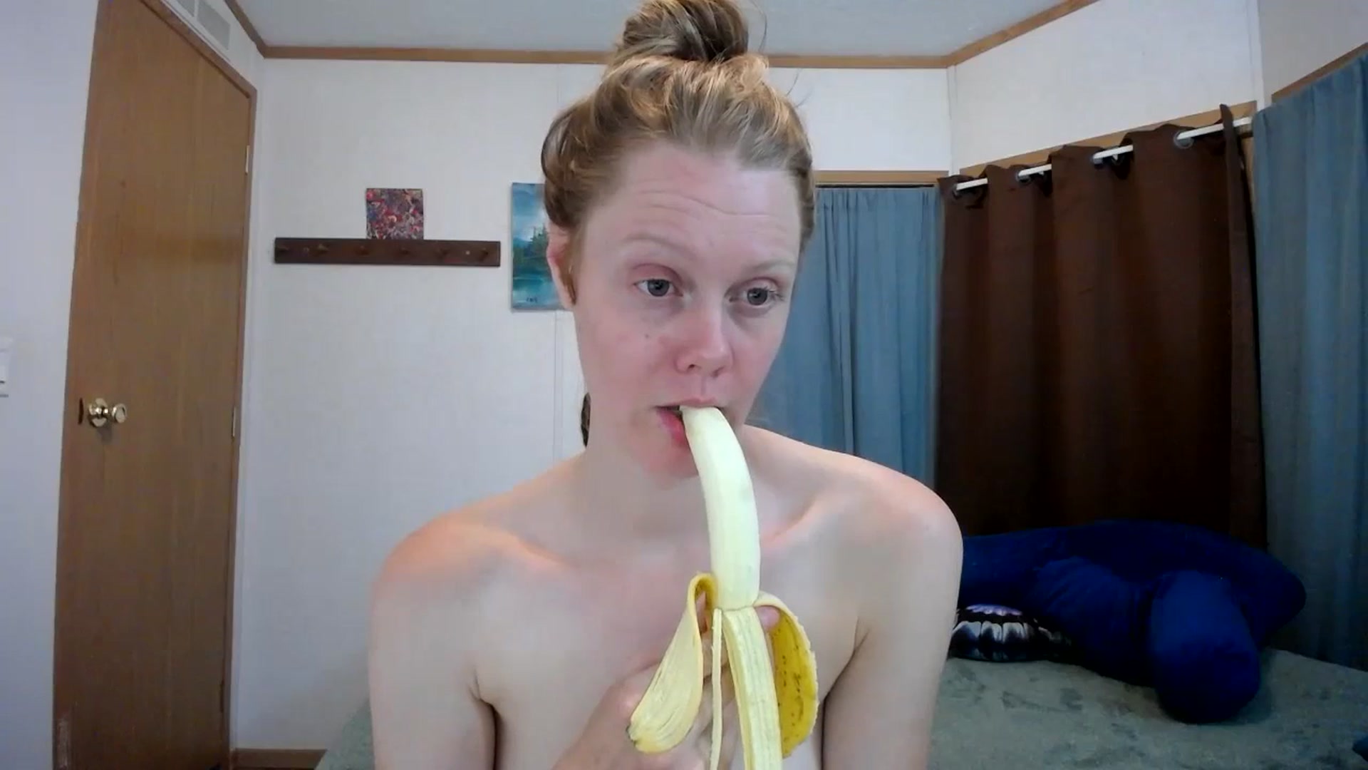 Gallery image thumbnail from NaughtyFox89's myfreecams stream on, 08/18/2025, 04:02 image 19 of 20