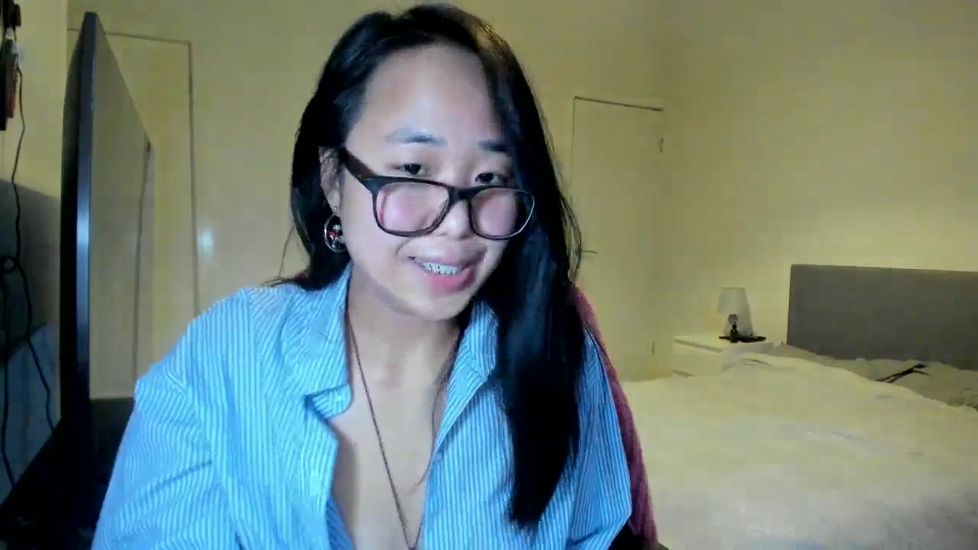 Gallery image thumbnail from NaughtyGigi's myfreecams stream on, 11/19/2023, 15:51 image 15 of 20