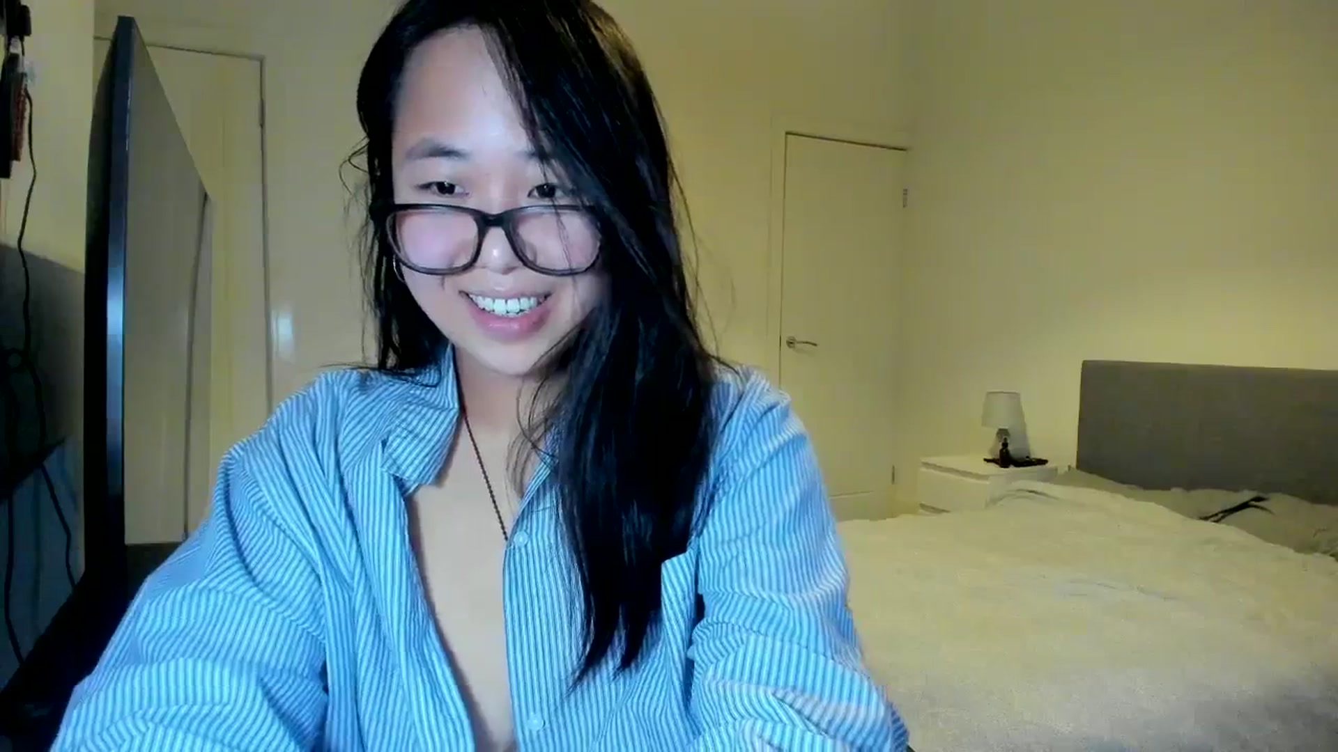 Gallery image thumbnail from NaughtyGigi's myfreecams stream on, 11/19/2023, 15:51 image 14 of 20