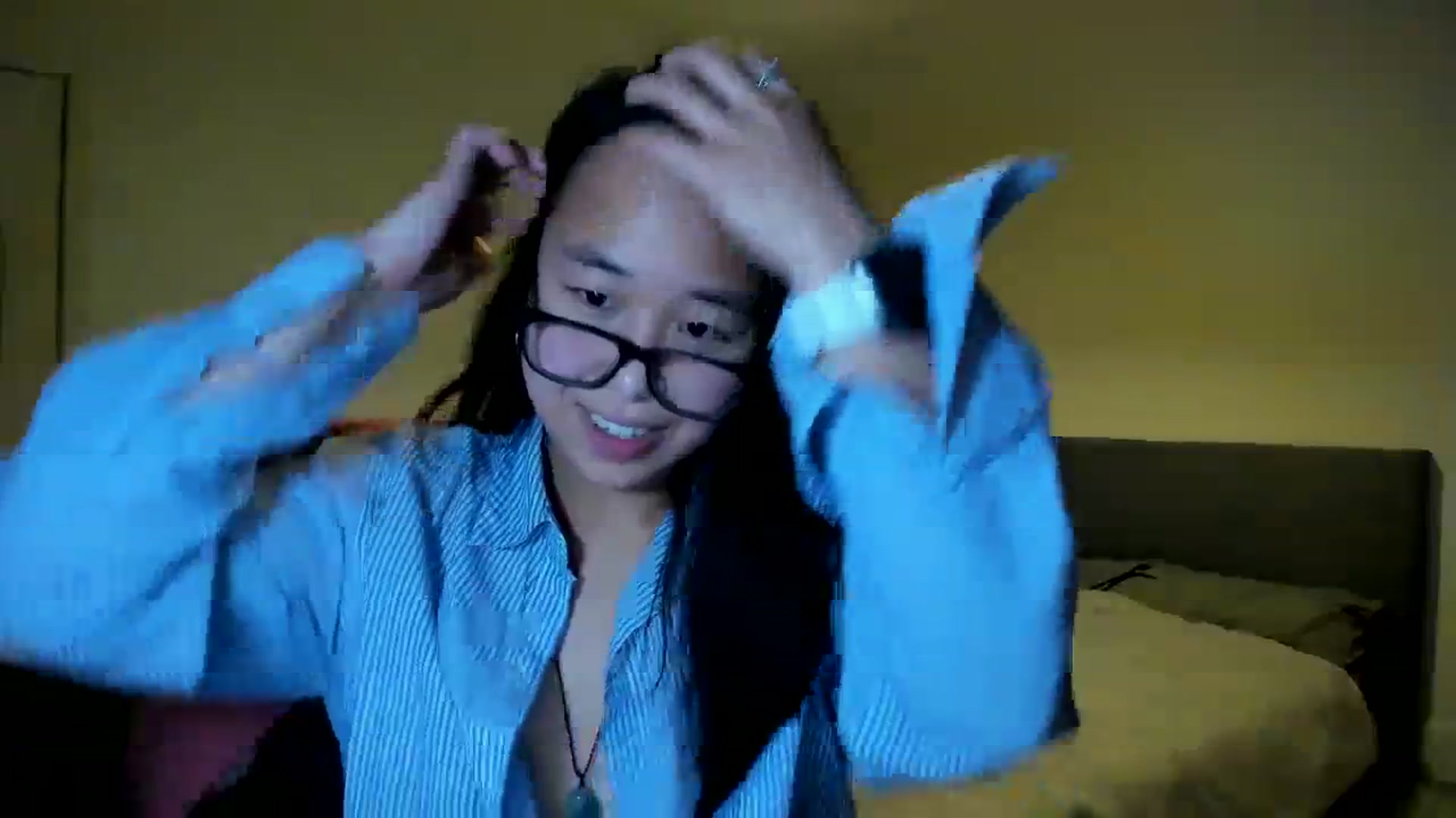 Gallery image thumbnail from NaughtyGigi's myfreecams stream on, 11/19/2023, 17:33 image 9 of 20