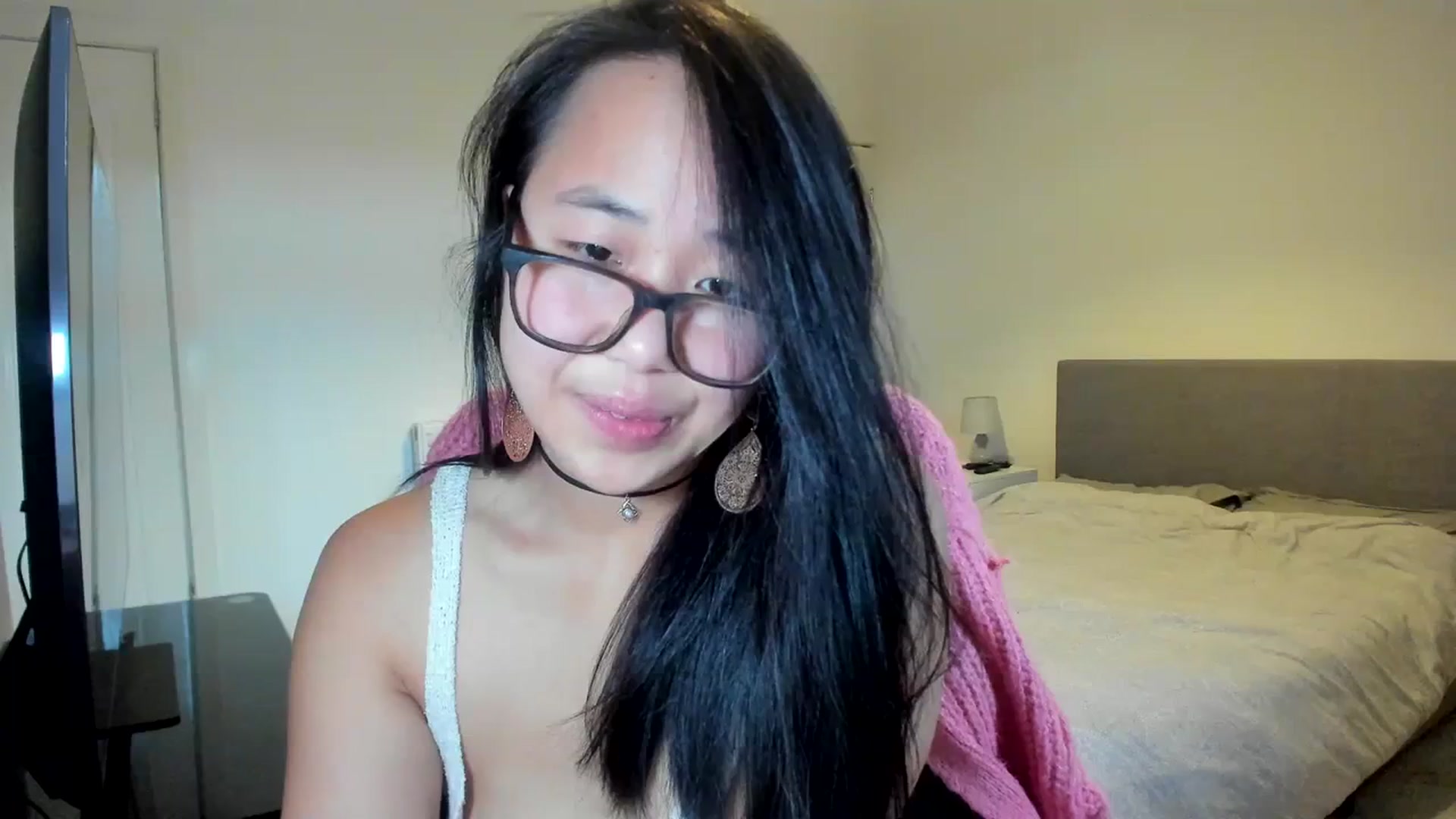 Gallery image thumbnail from NaughtyGigi's myfreecams stream on, 11/20/2023, 15:29 image 6 of 20