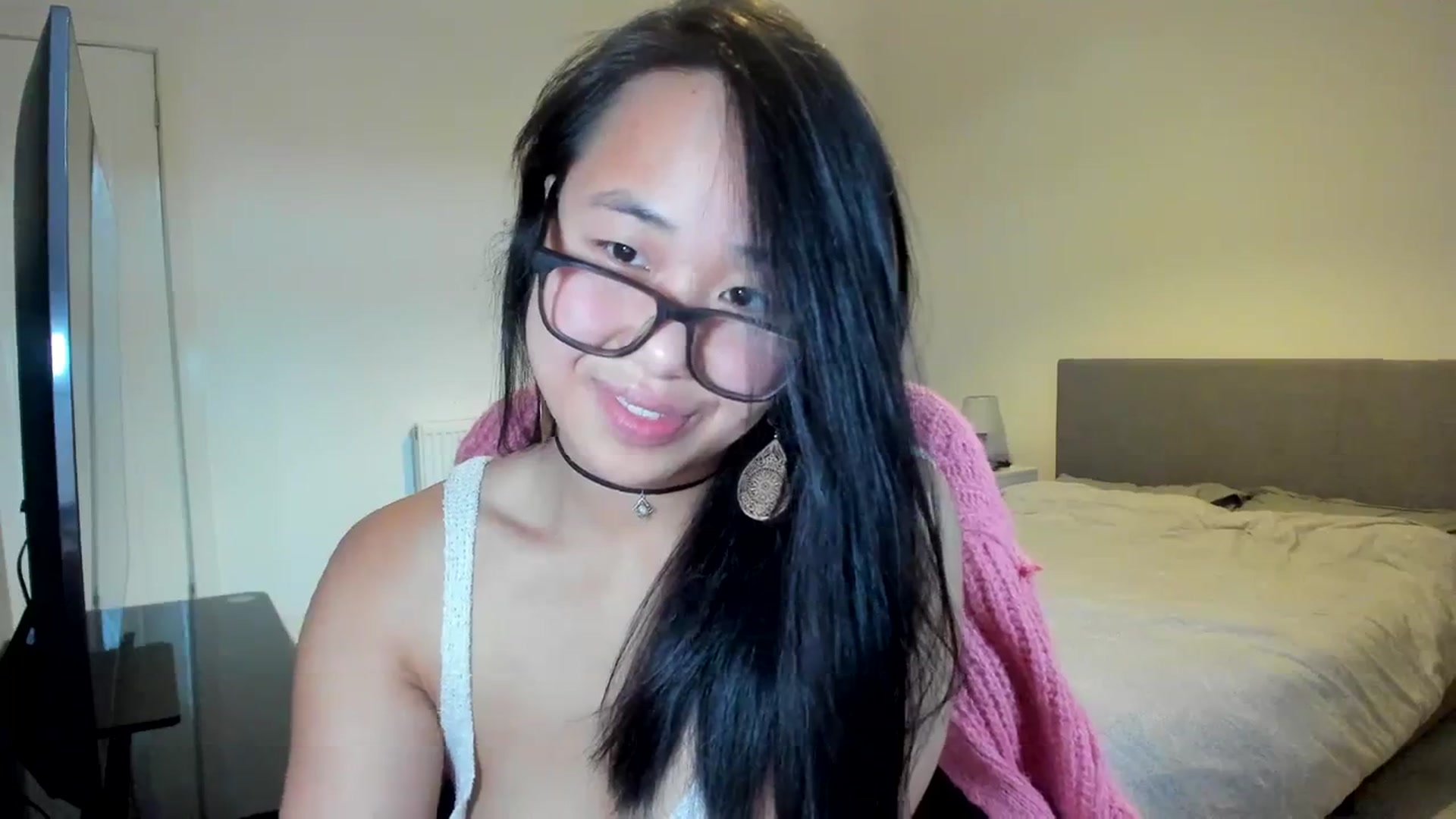 Gallery image thumbnail from NaughtyGigi's myfreecams stream on, 11/20/2023, 15:29 image 8 of 20