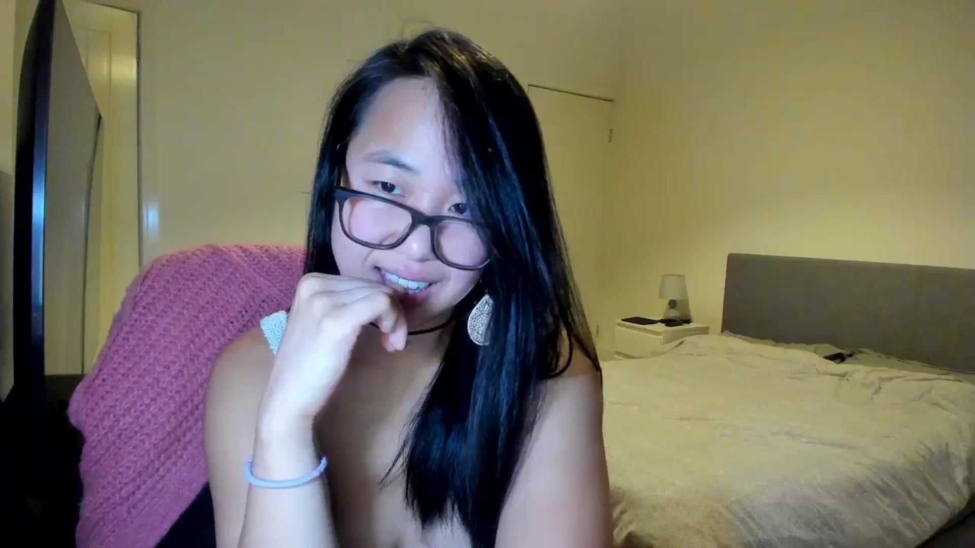 Gallery image thumbnail from NaughtyGigi's myfreecams stream on, 11/20/2023, 17:27 image 5 of 20